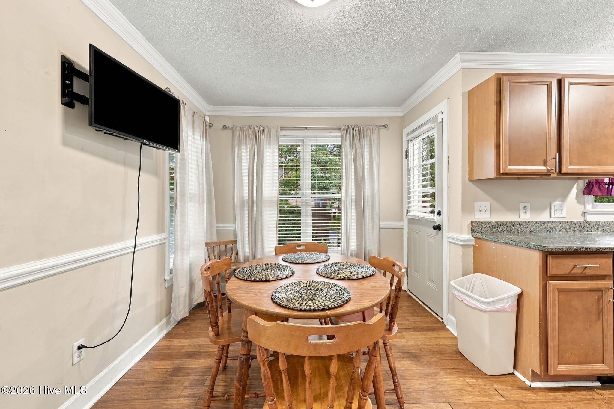 1422 Red Banks Road Property Photo 11