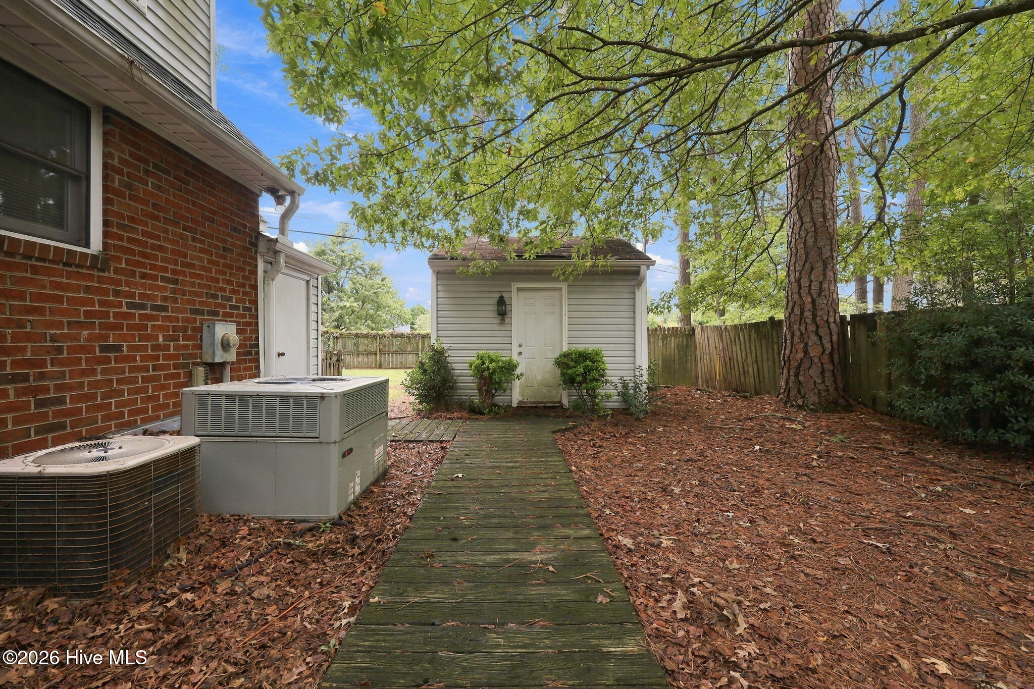 1422 Red Banks Road Property Photo 43