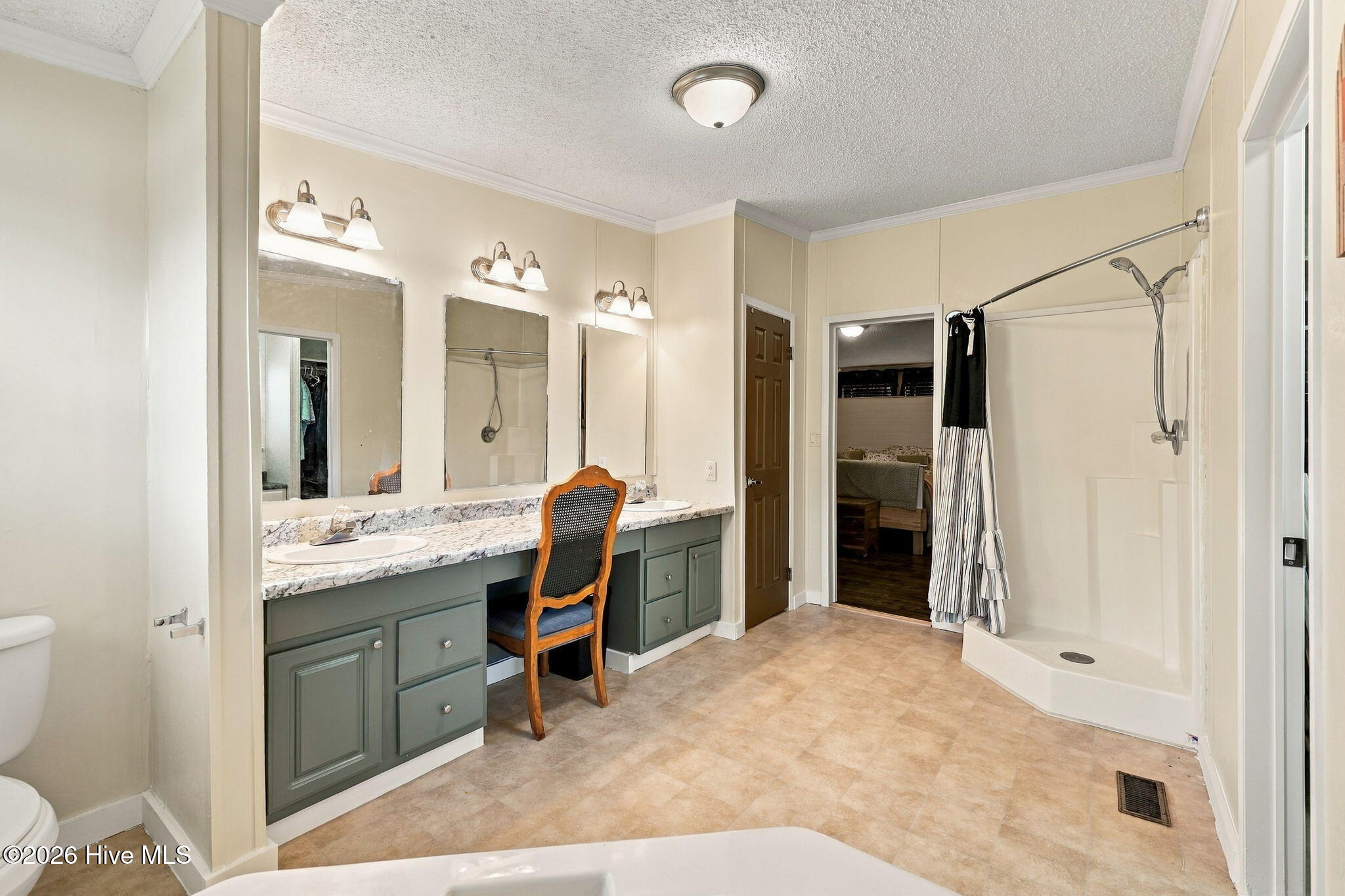102 Wildcat Court Property Photo 26