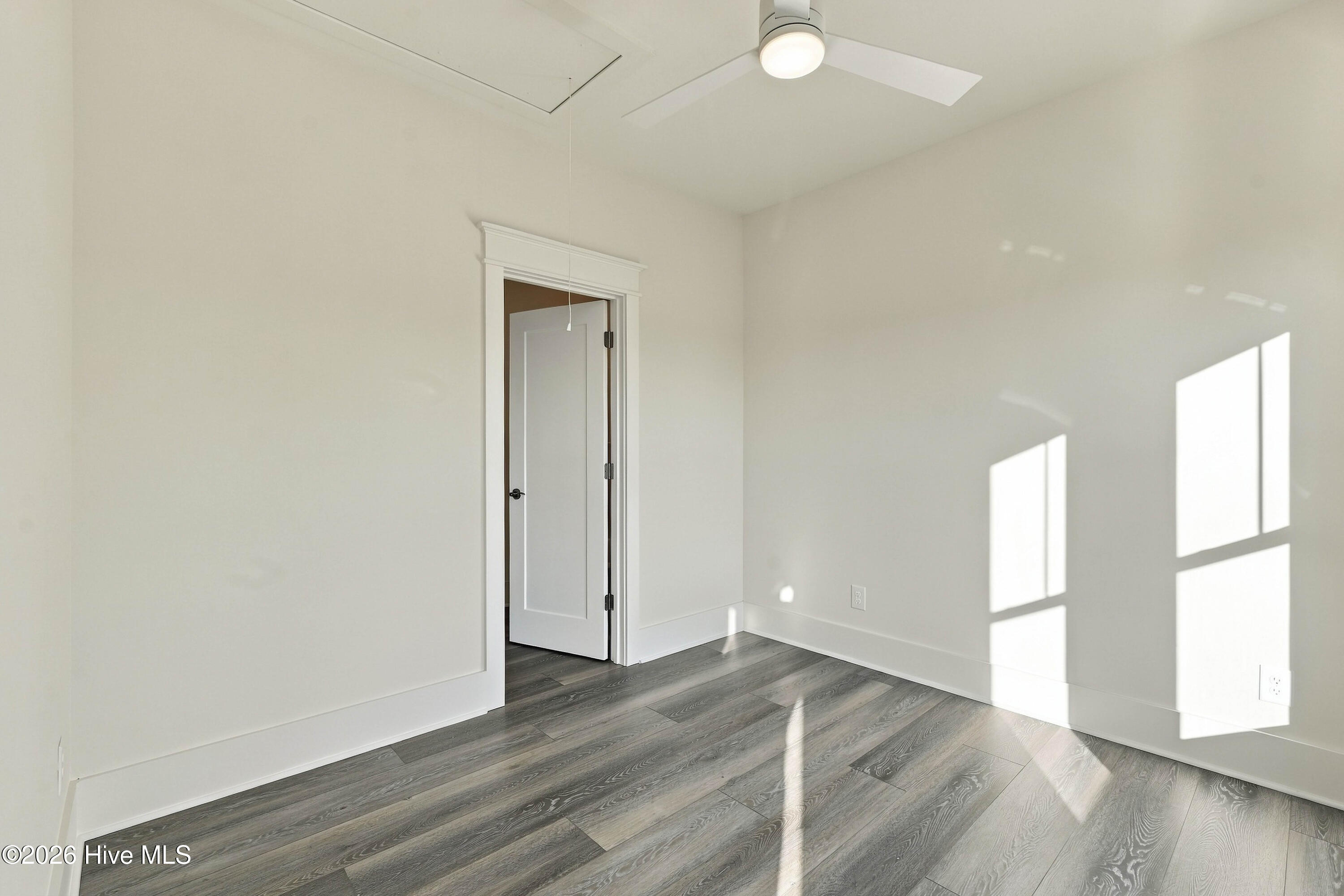 52 Pier View Court Property Photo 37