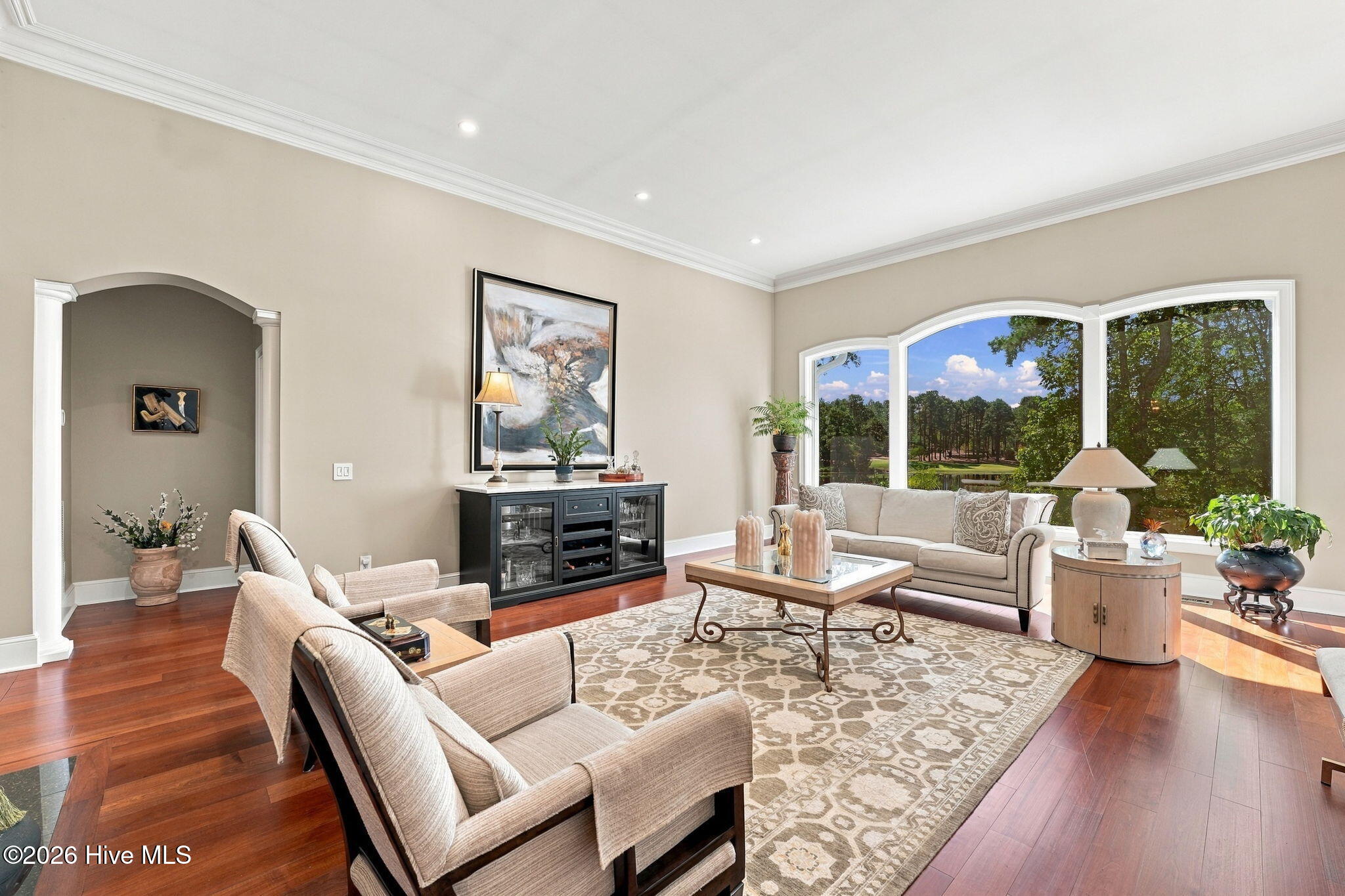 130 Woodenbridge Lane Property Photo 7