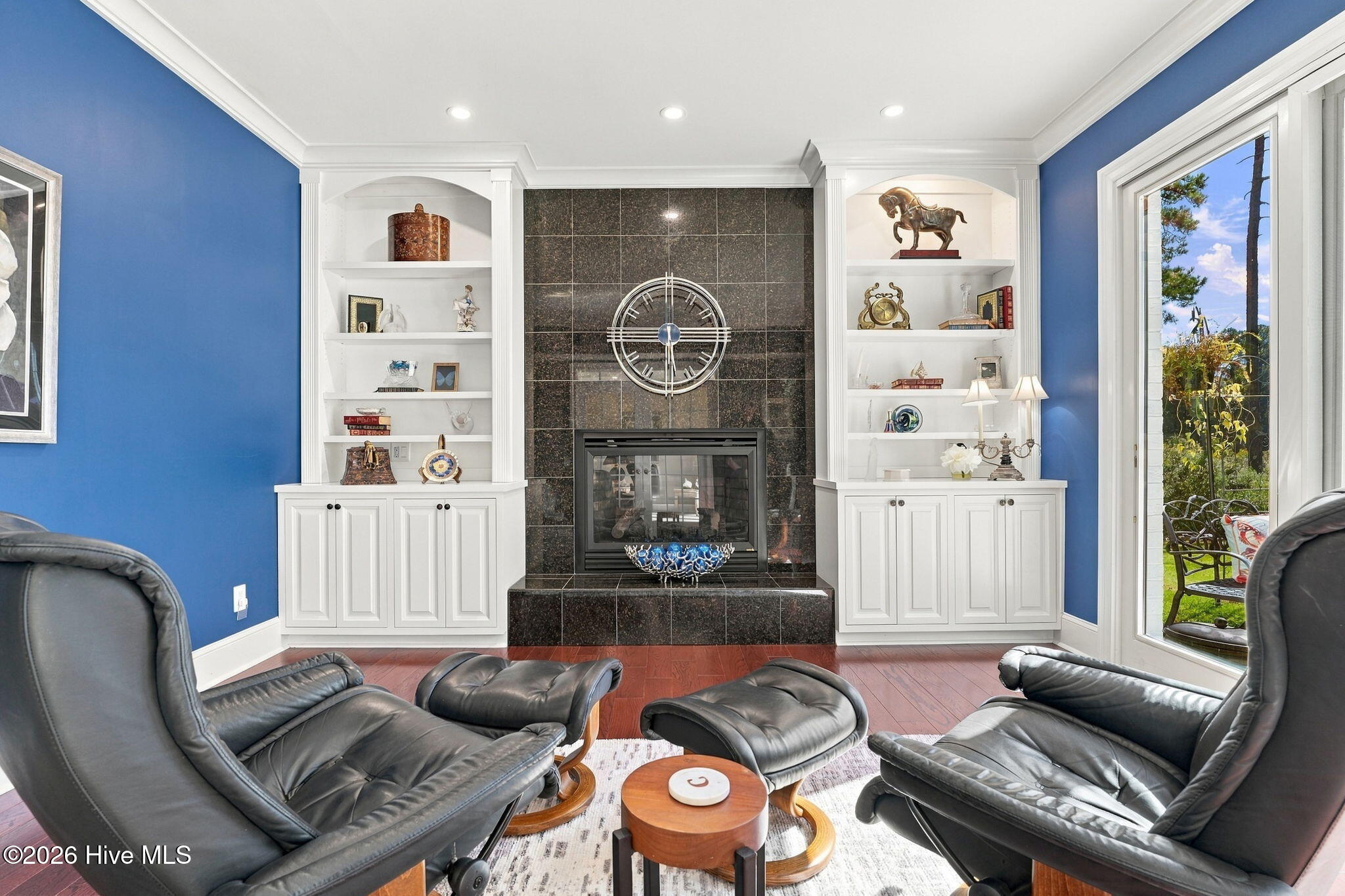 130 Woodenbridge Lane Property Photo 35