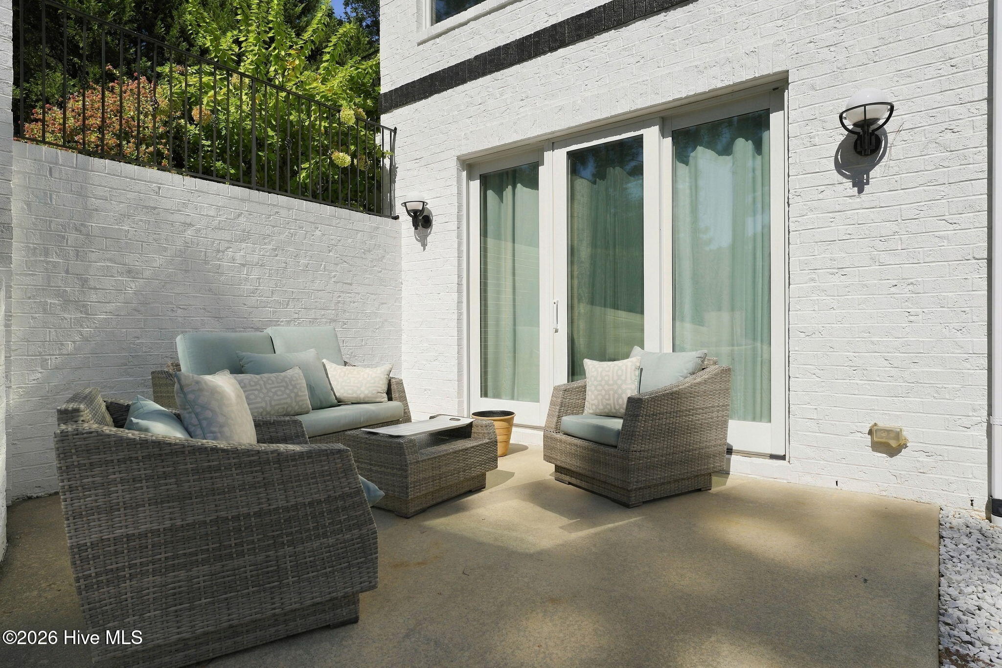 130 Woodenbridge Lane Property Photo 48