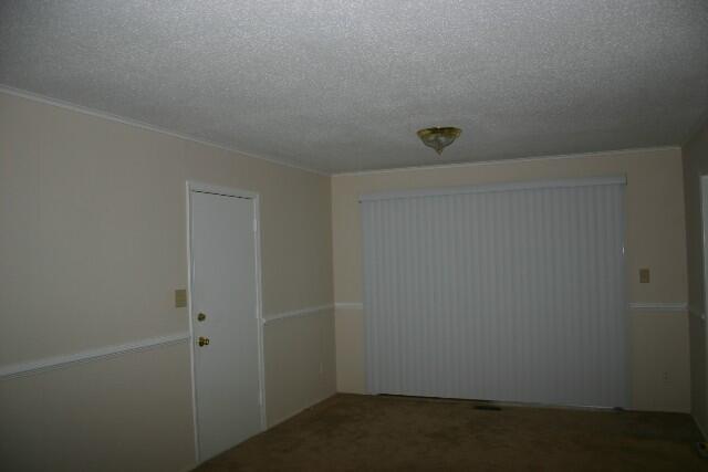 3706 Lexington Drive Property Photo 3