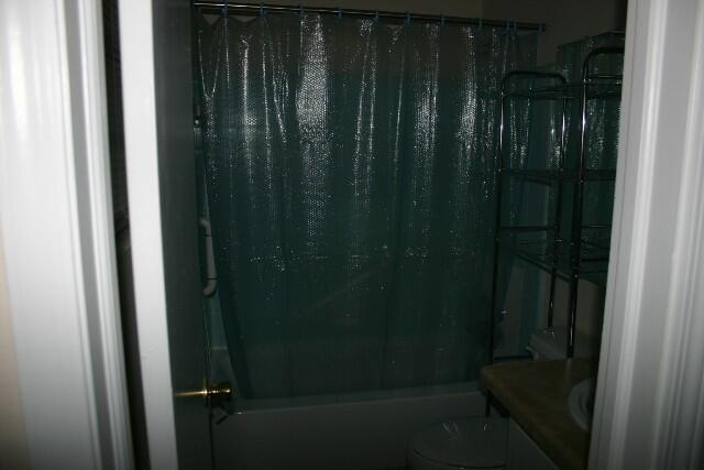 3706 Lexington Drive Property Photo 4