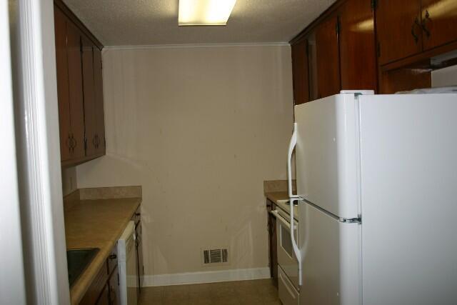 3706 Lexington Drive Property Photo 5