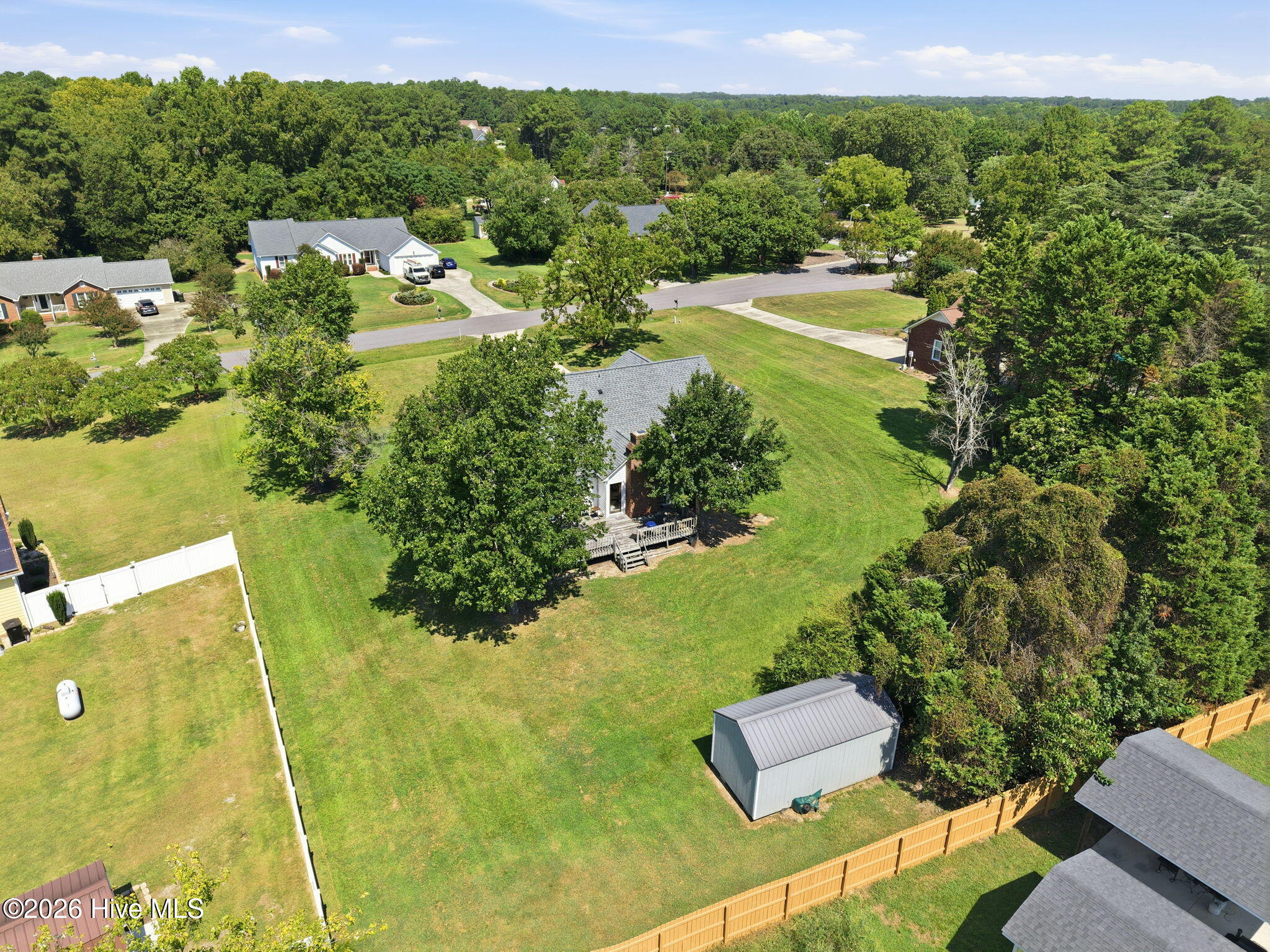 6605 Walnut Cove Drive Property Photo 6