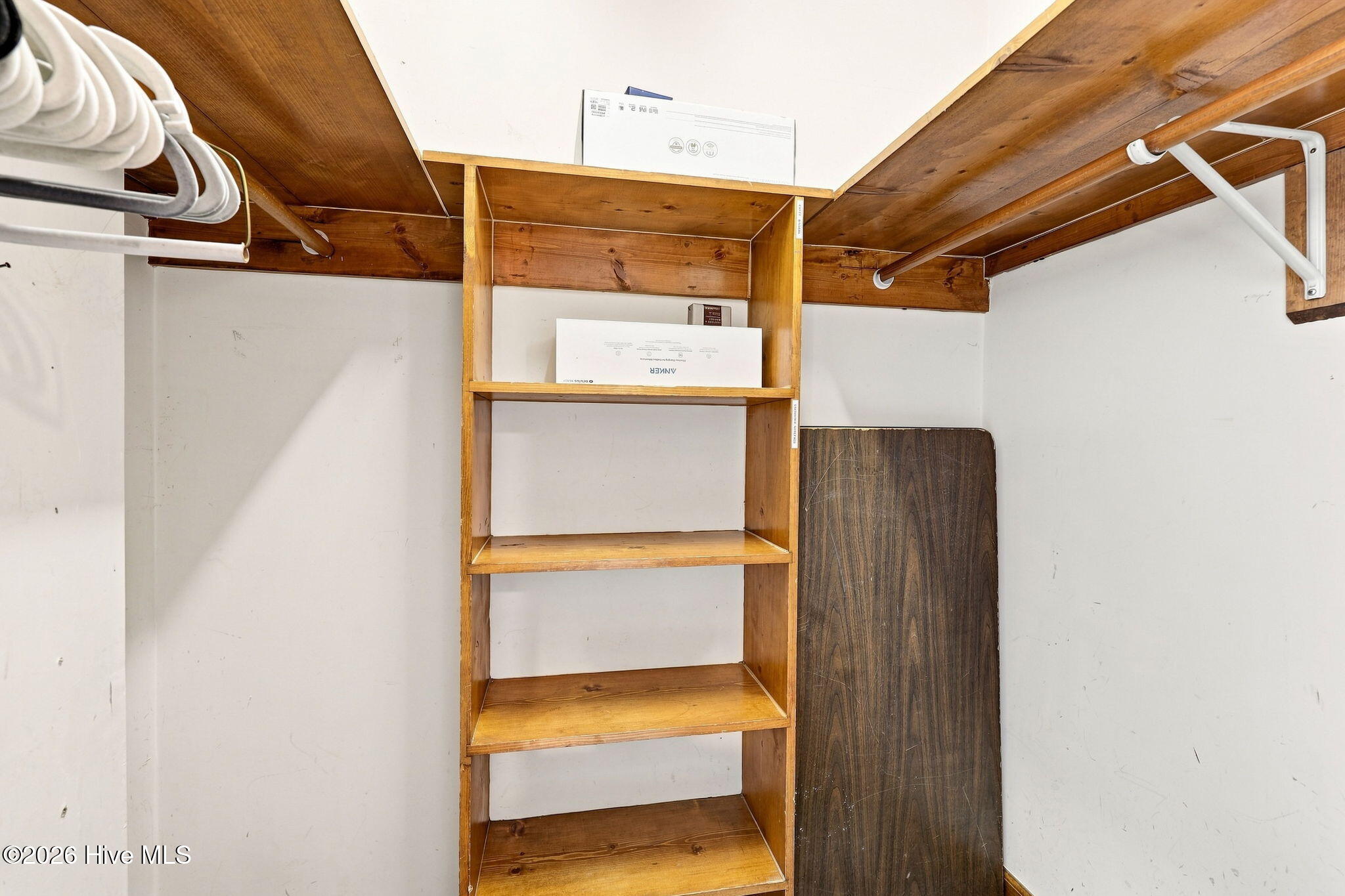 6605 Walnut Cove Drive Property Photo 25