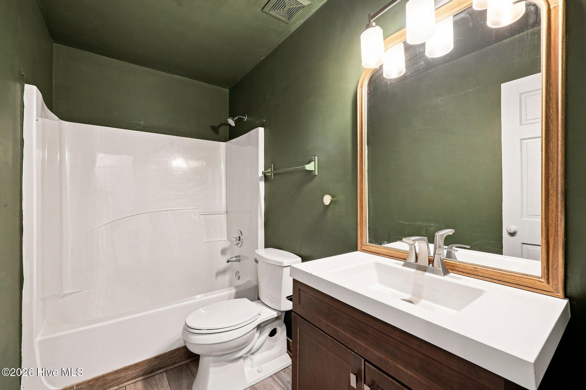 6605 Walnut Cove Drive Property Photo 28