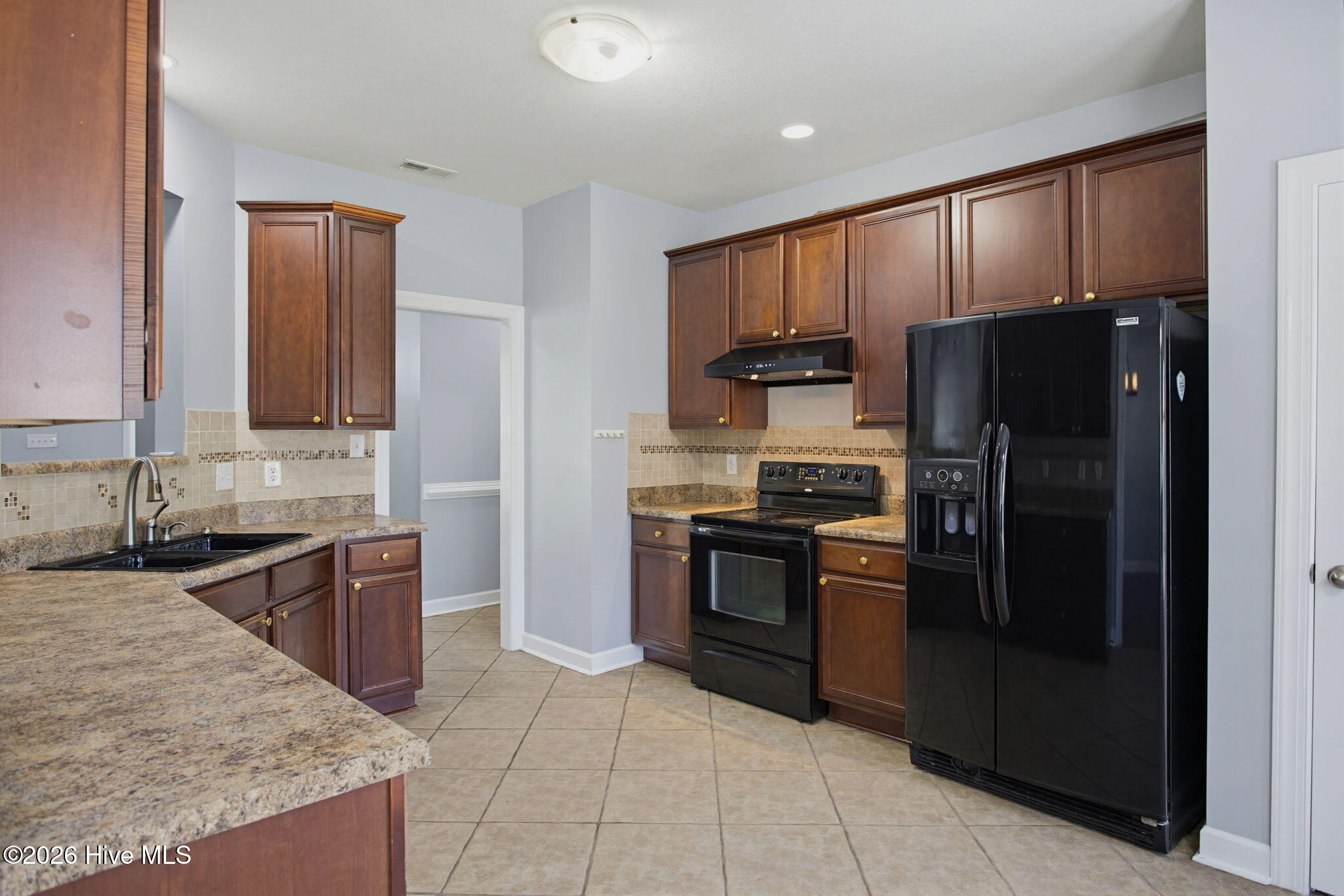 300 Walkens Woods Lane Property Photo 11