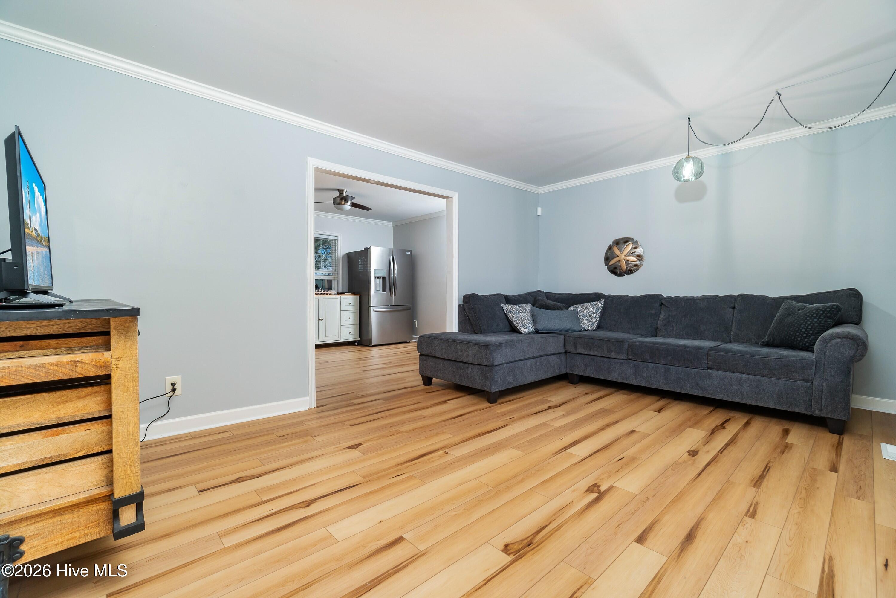 8047 Treasure Drive Unit 3 Property Photo 3