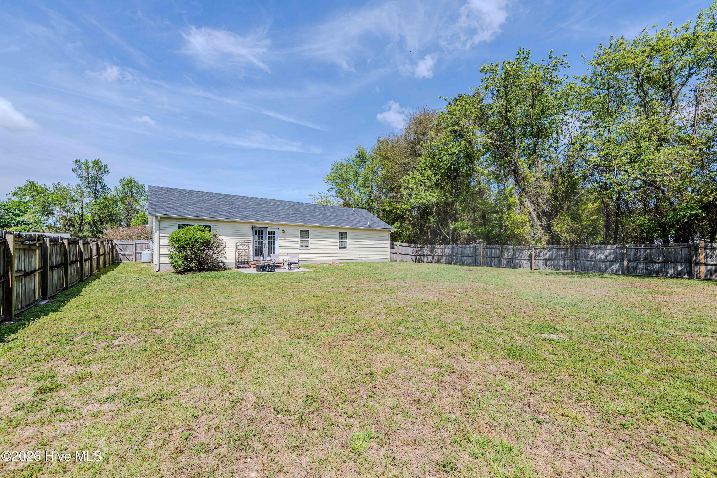 126 Forest Bluff Drive Property Photo 18