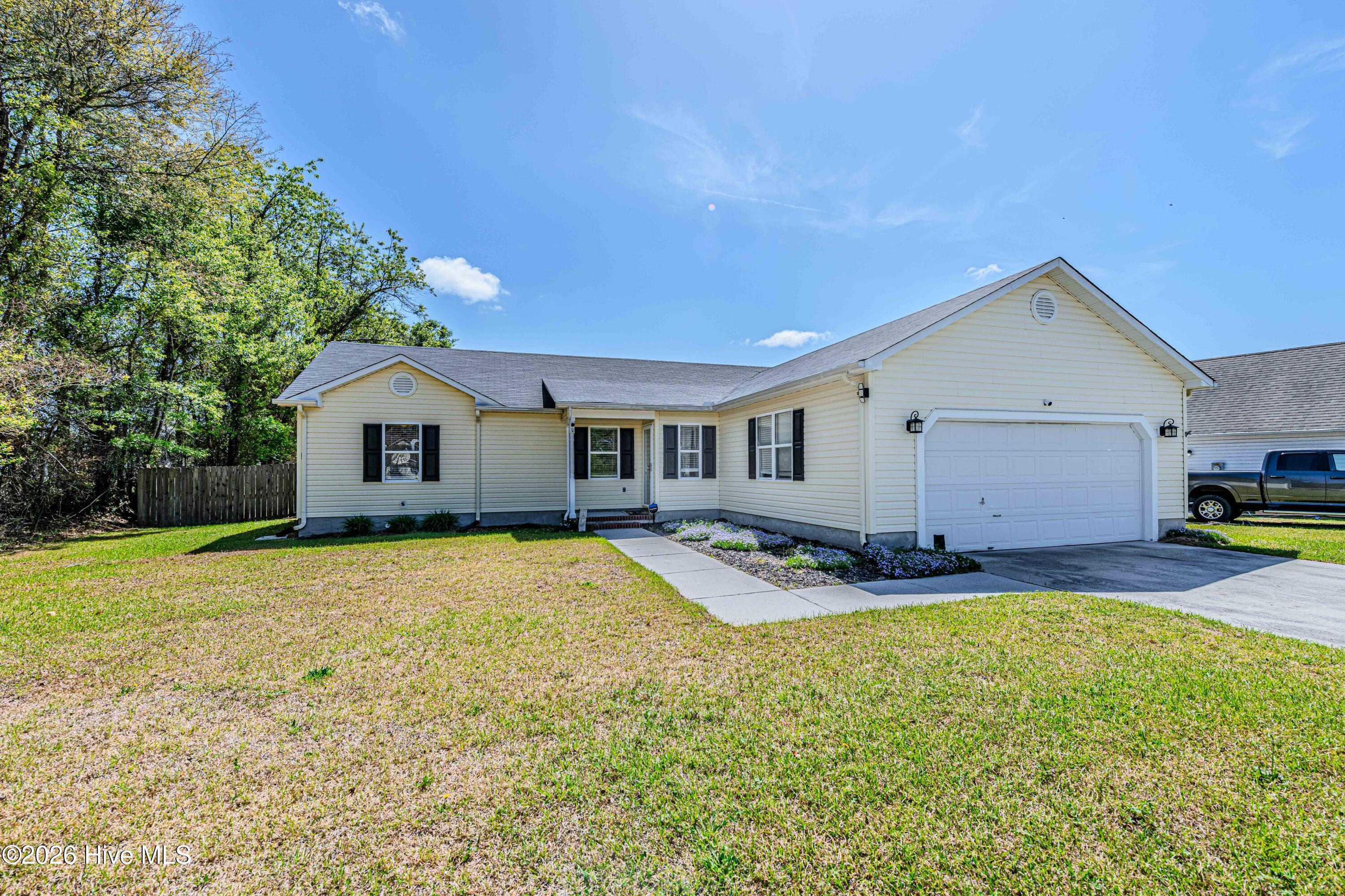 126 Forest Bluff Drive Property Photo 21