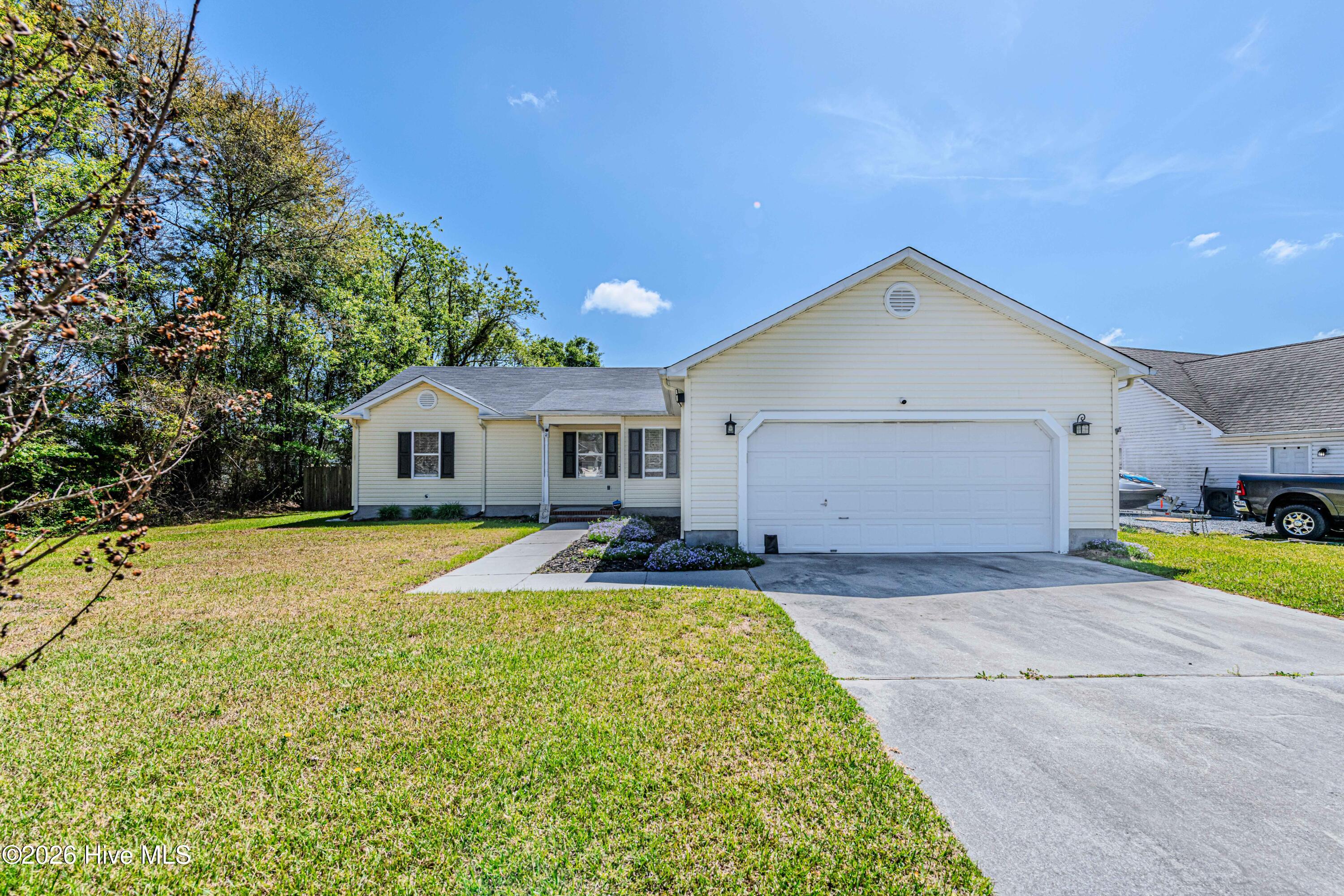 126 Forest Bluff Drive Property Photo 22