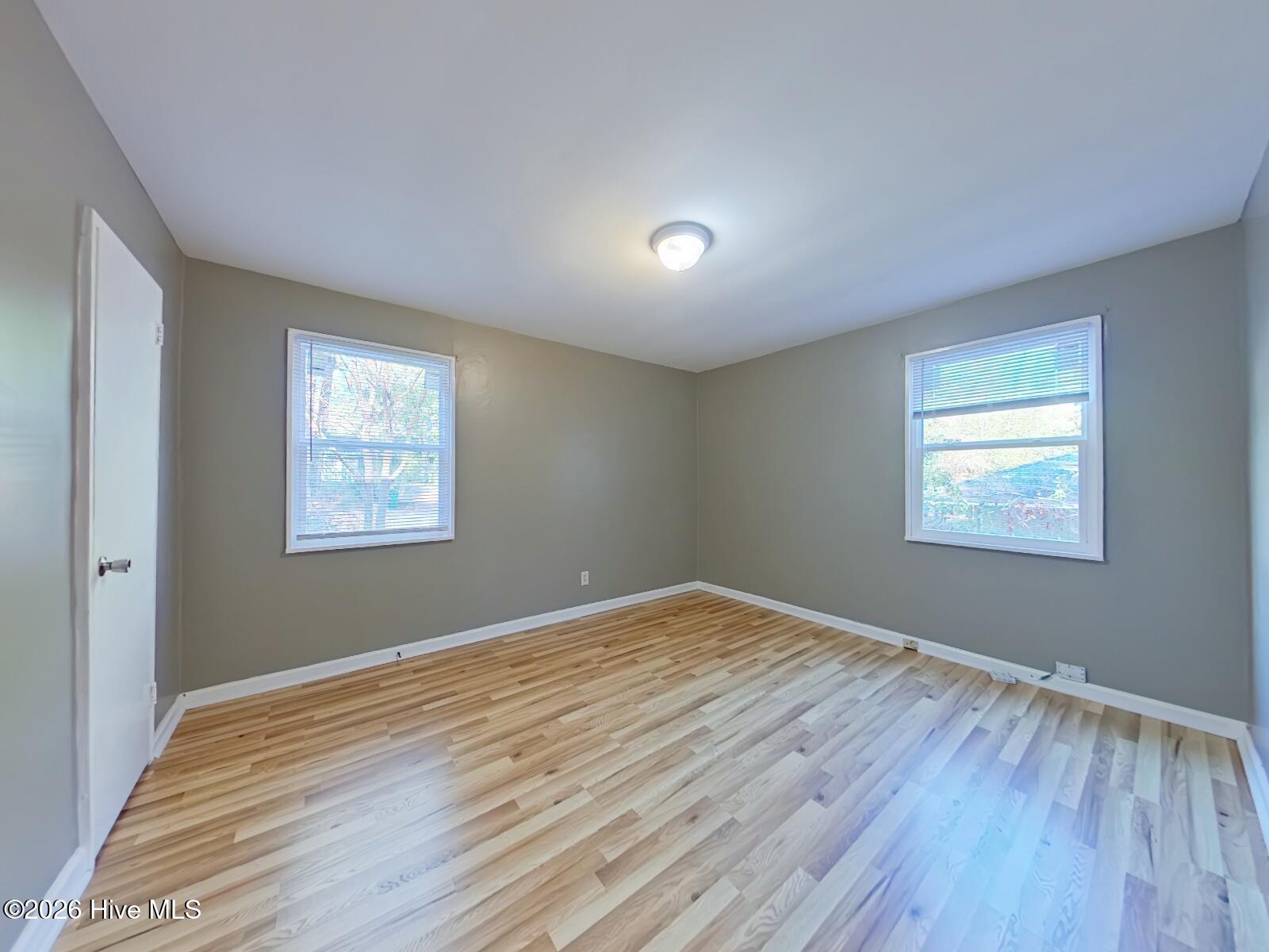 1224 George Street Ne Property Photo 12