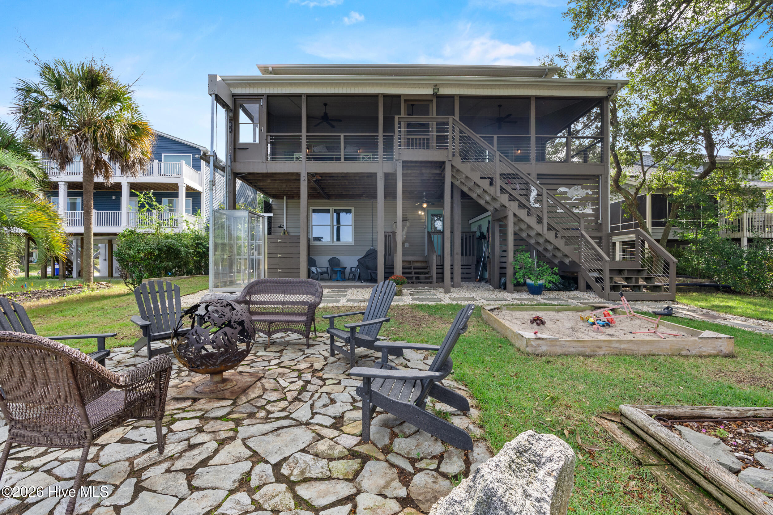104 Sw Yacht Drive Property Photo 5