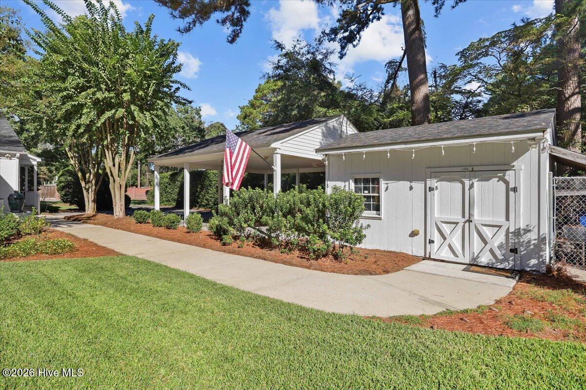1107 Carey Road Property Photo 9