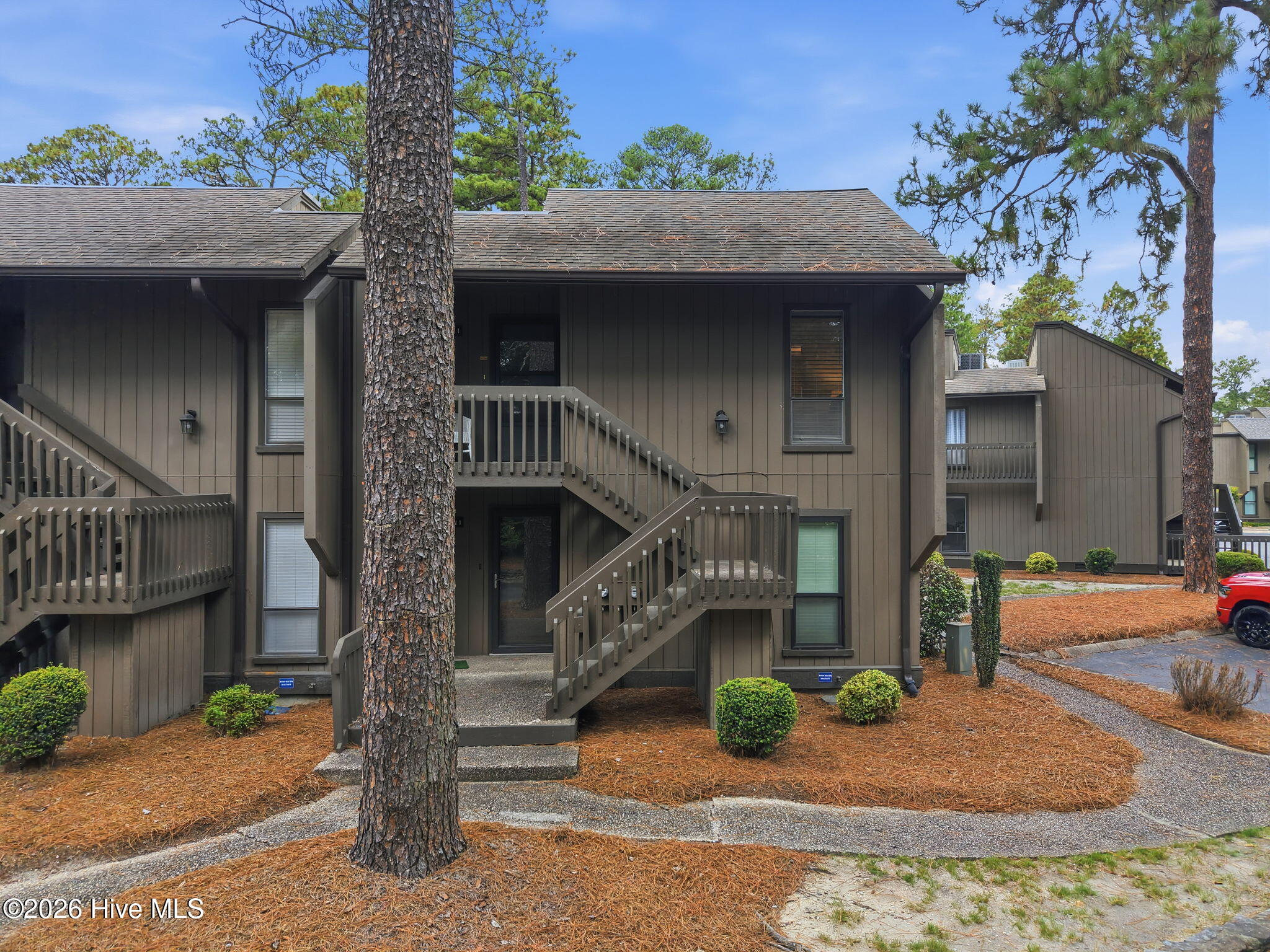 10 Pine Tree Road # 211 Property Photo 1