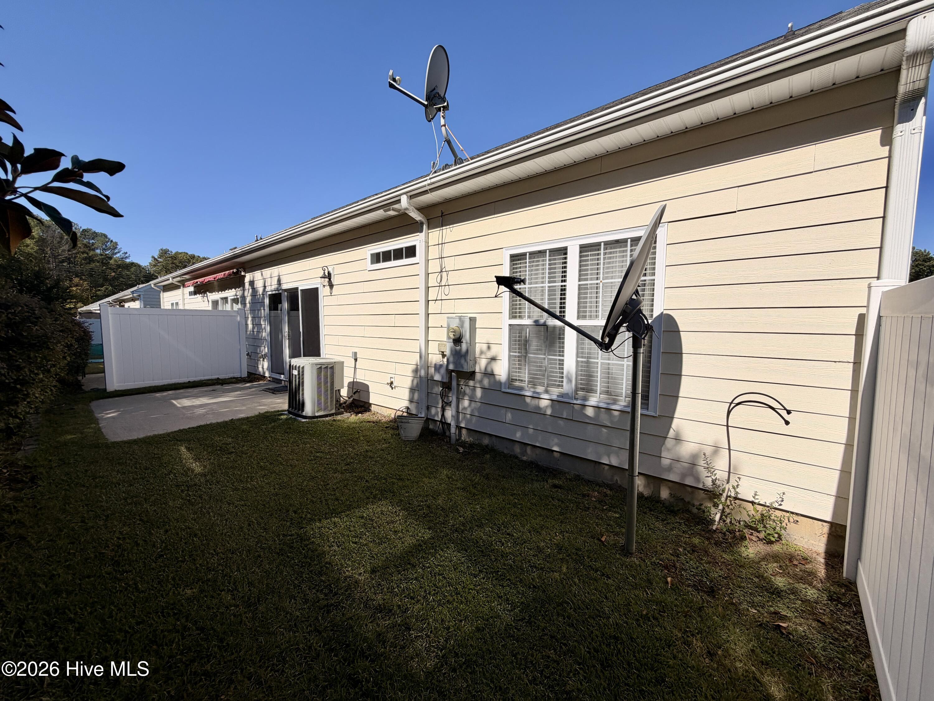 110 Oxford Drive Property Photo 30