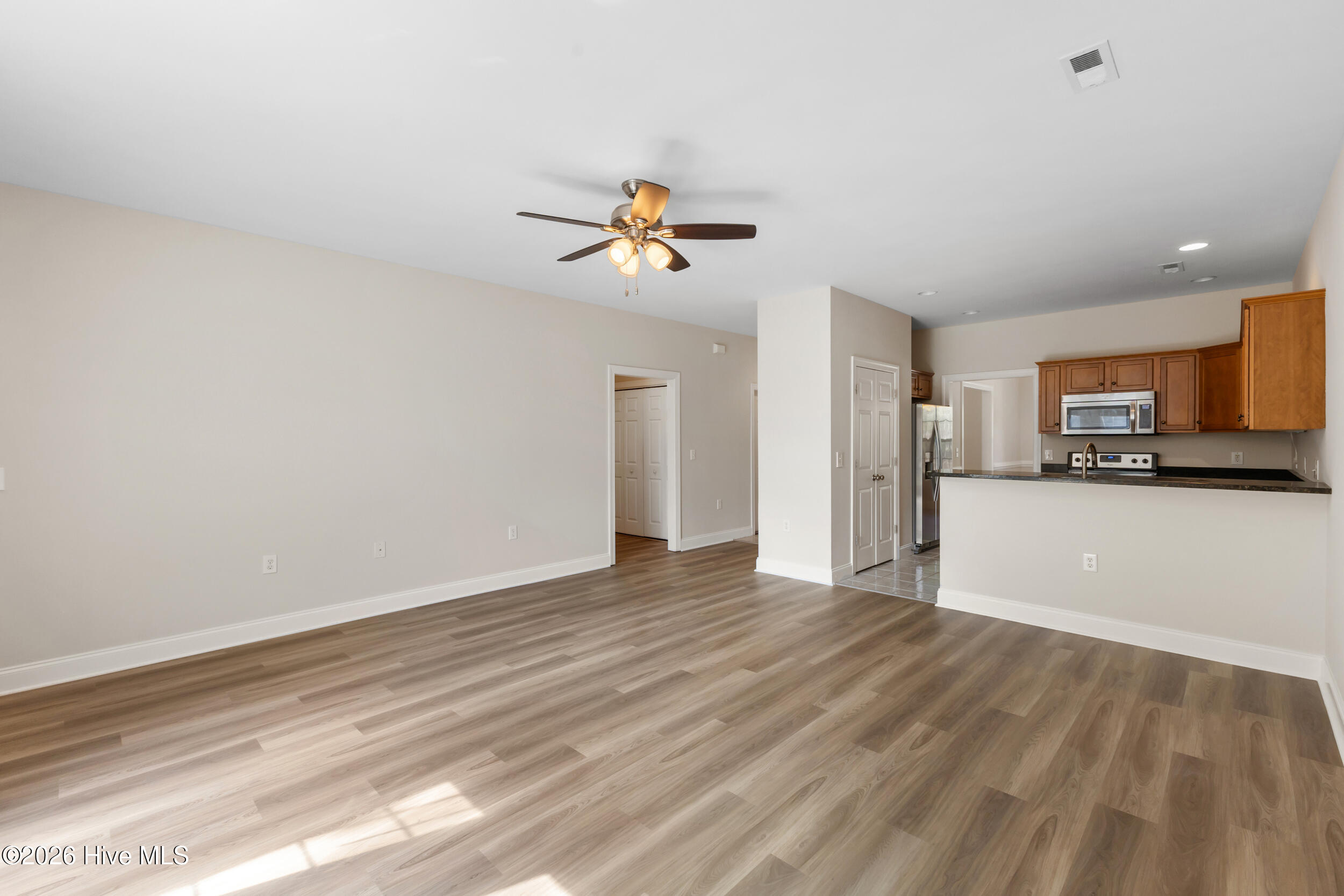 1018 Groppo Cove Property Photo 11