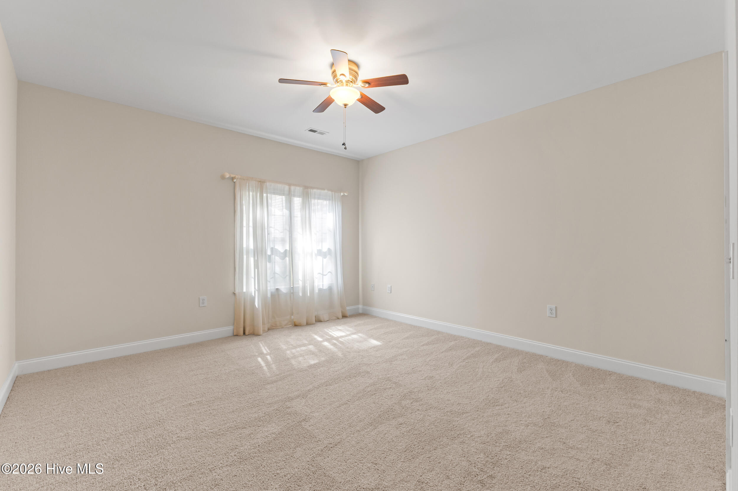 1018 Groppo Cove Property Photo 19