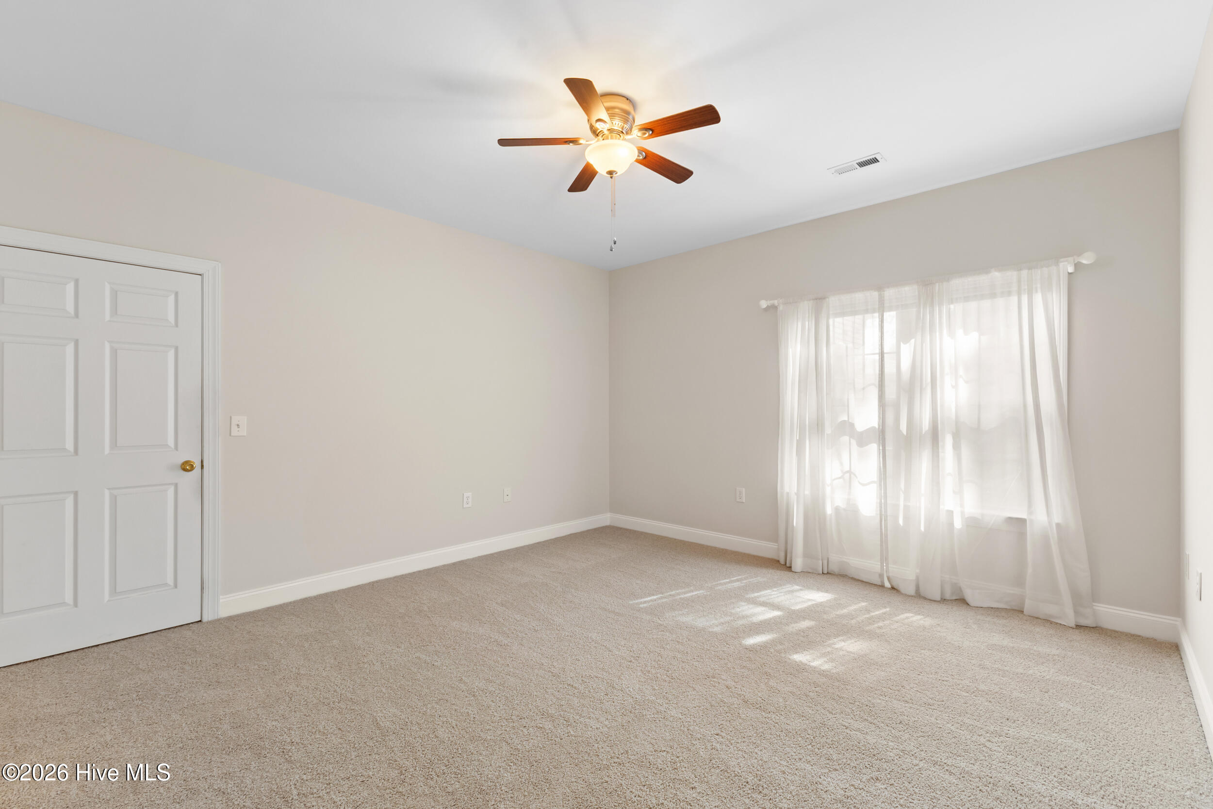 1018 Groppo Cove Property Photo 20