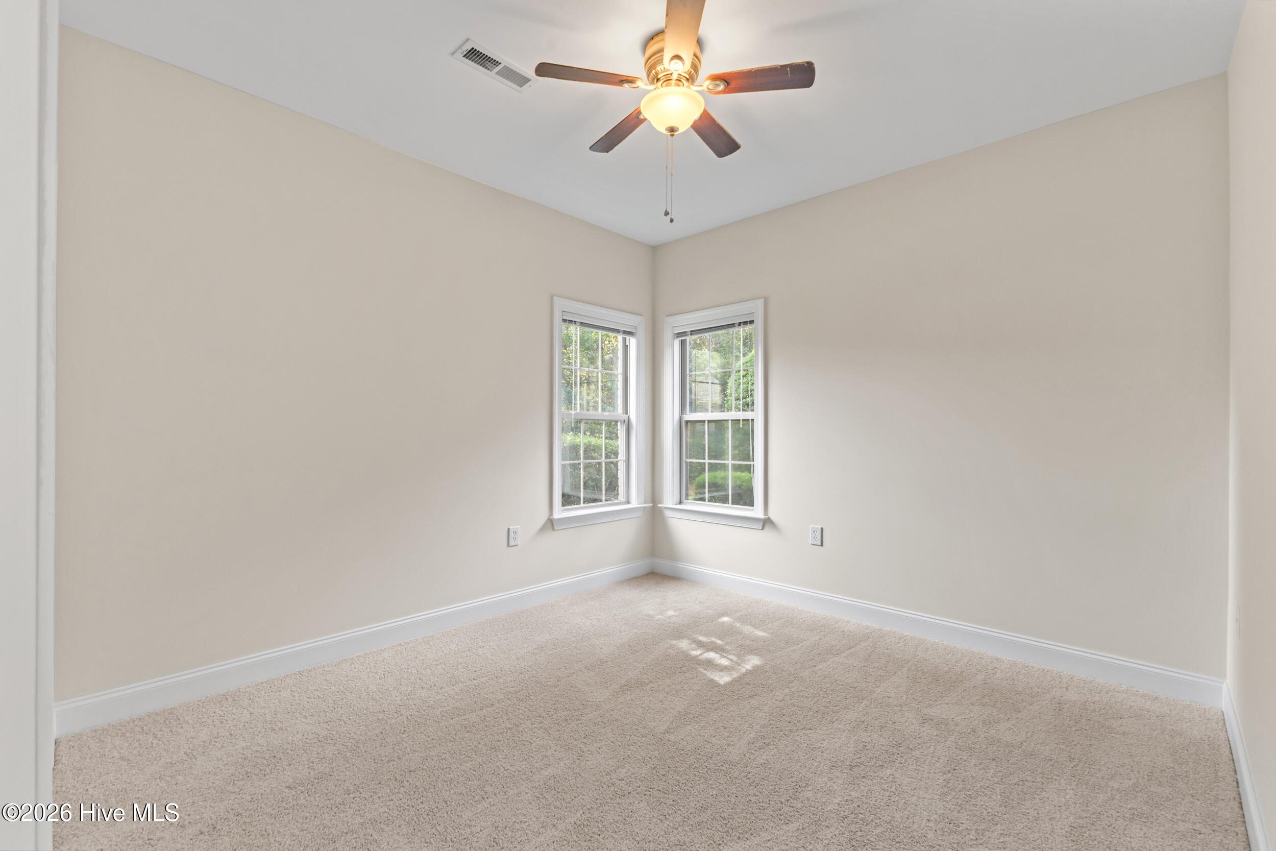 1018 Groppo Cove Property Photo 26