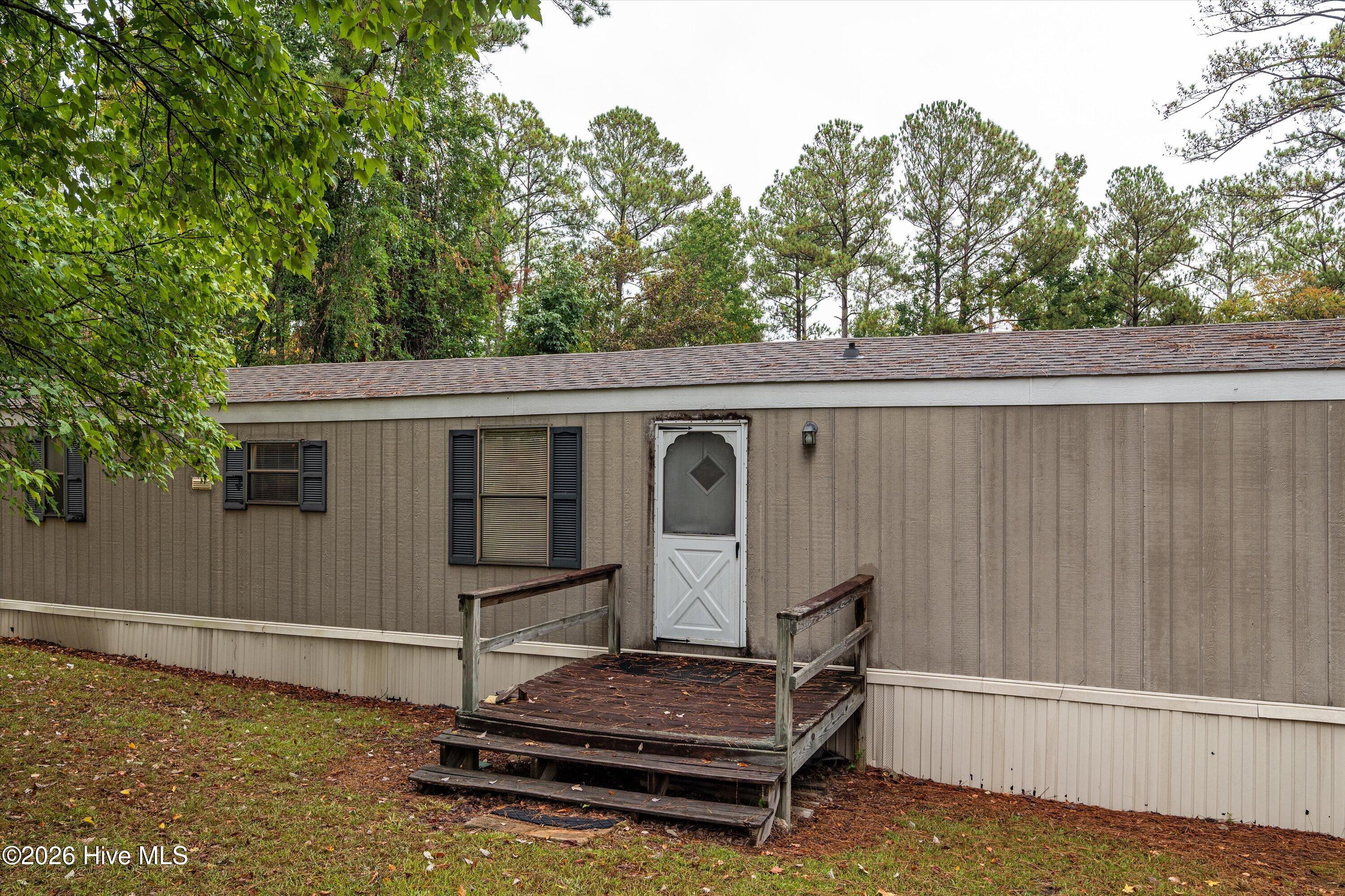 135 Hood Drive Property Photo 7