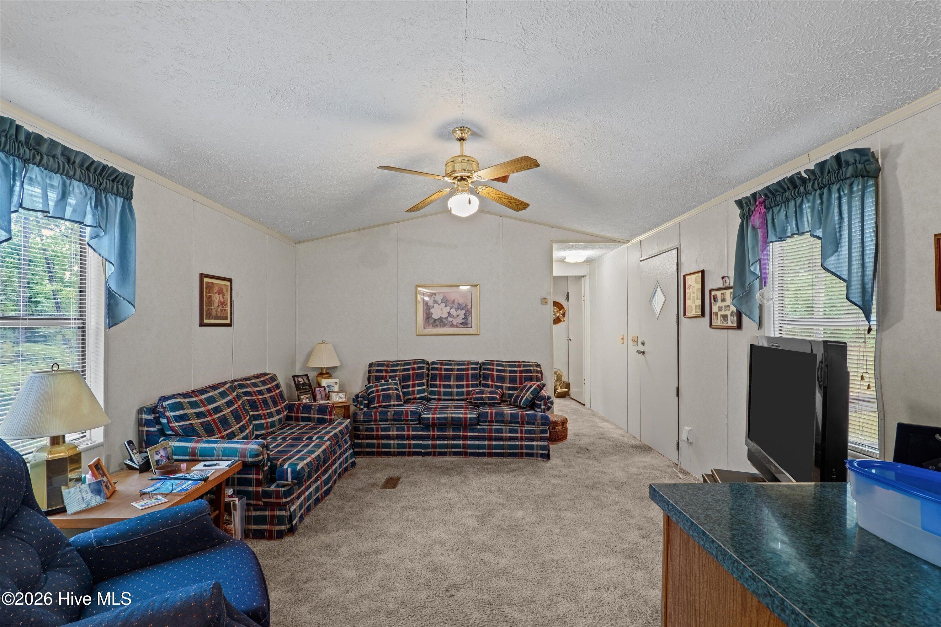 135 Hood Drive Property Photo 10