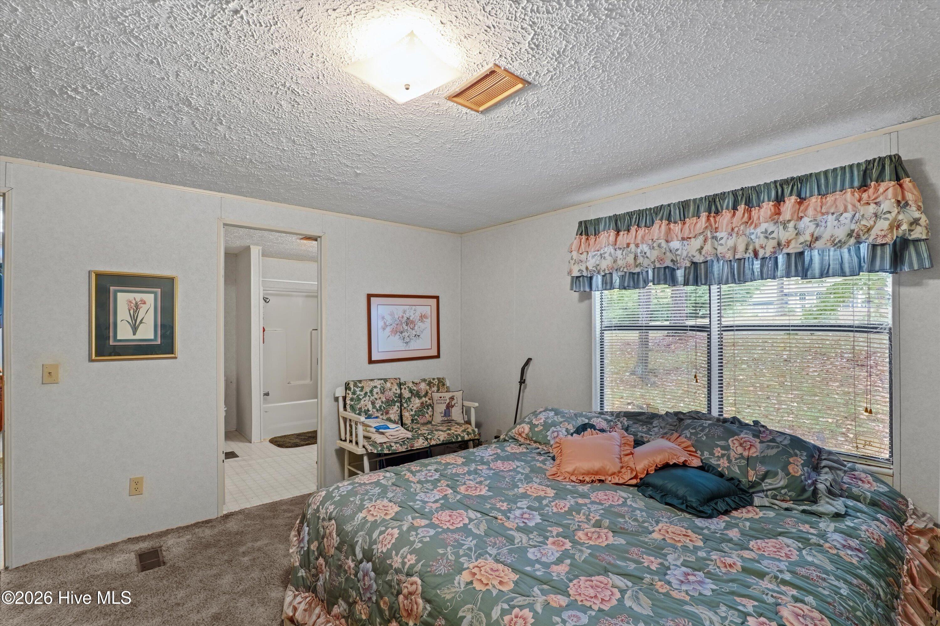 135 Hood Drive Property Photo 17