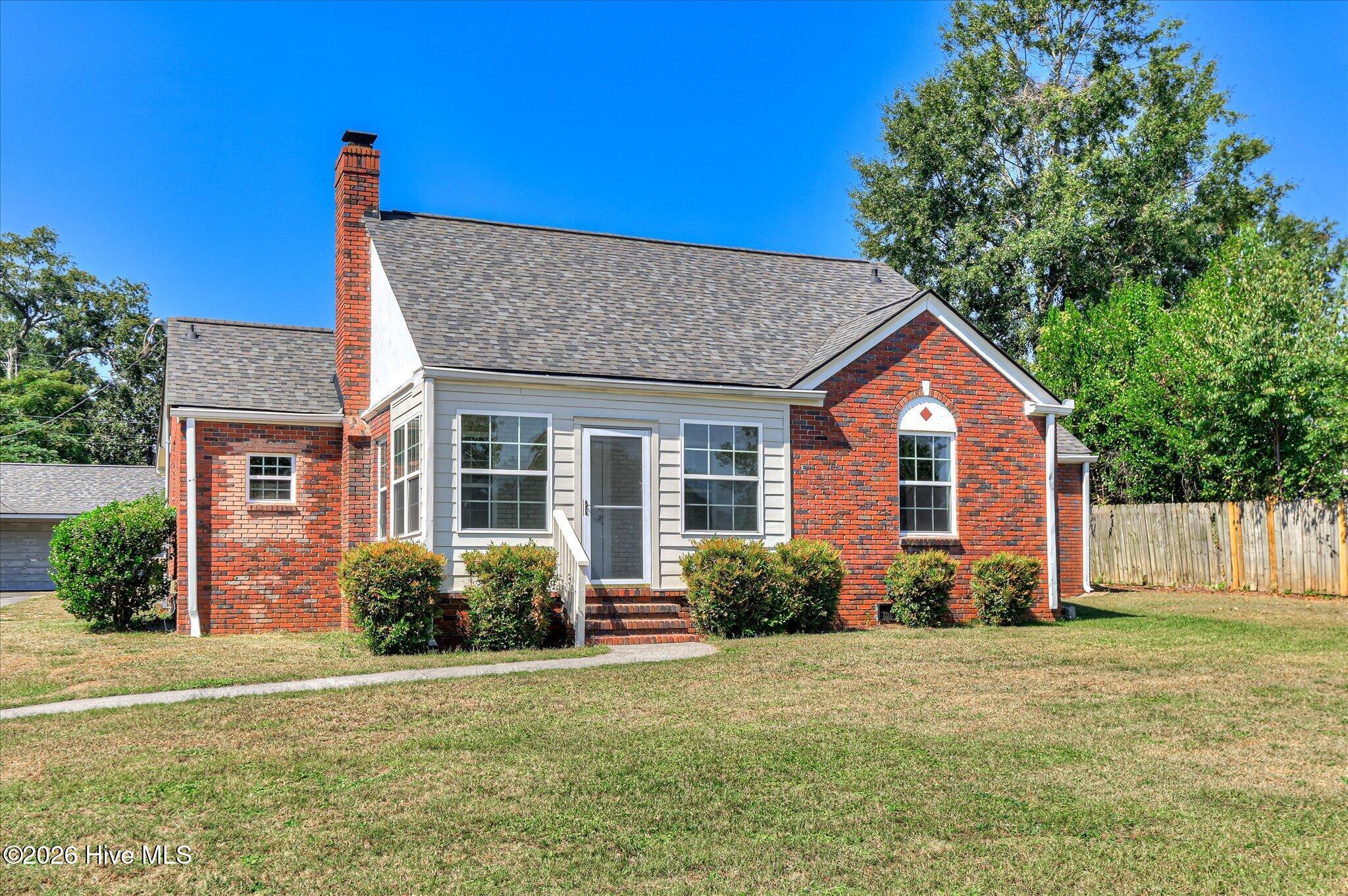 1004 Redbird Road Property Photo 2