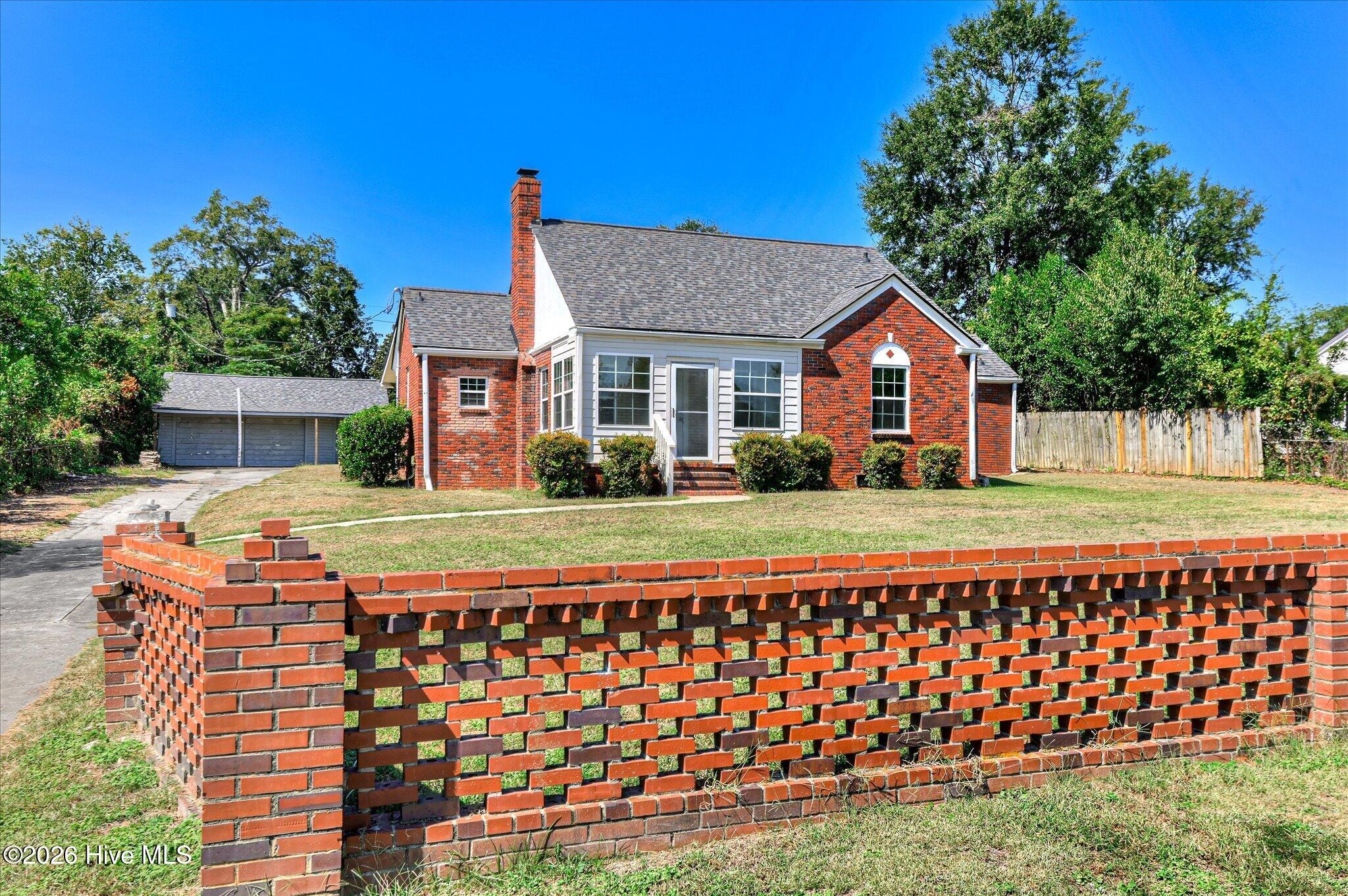 1004 Redbird Road Property Photo 3