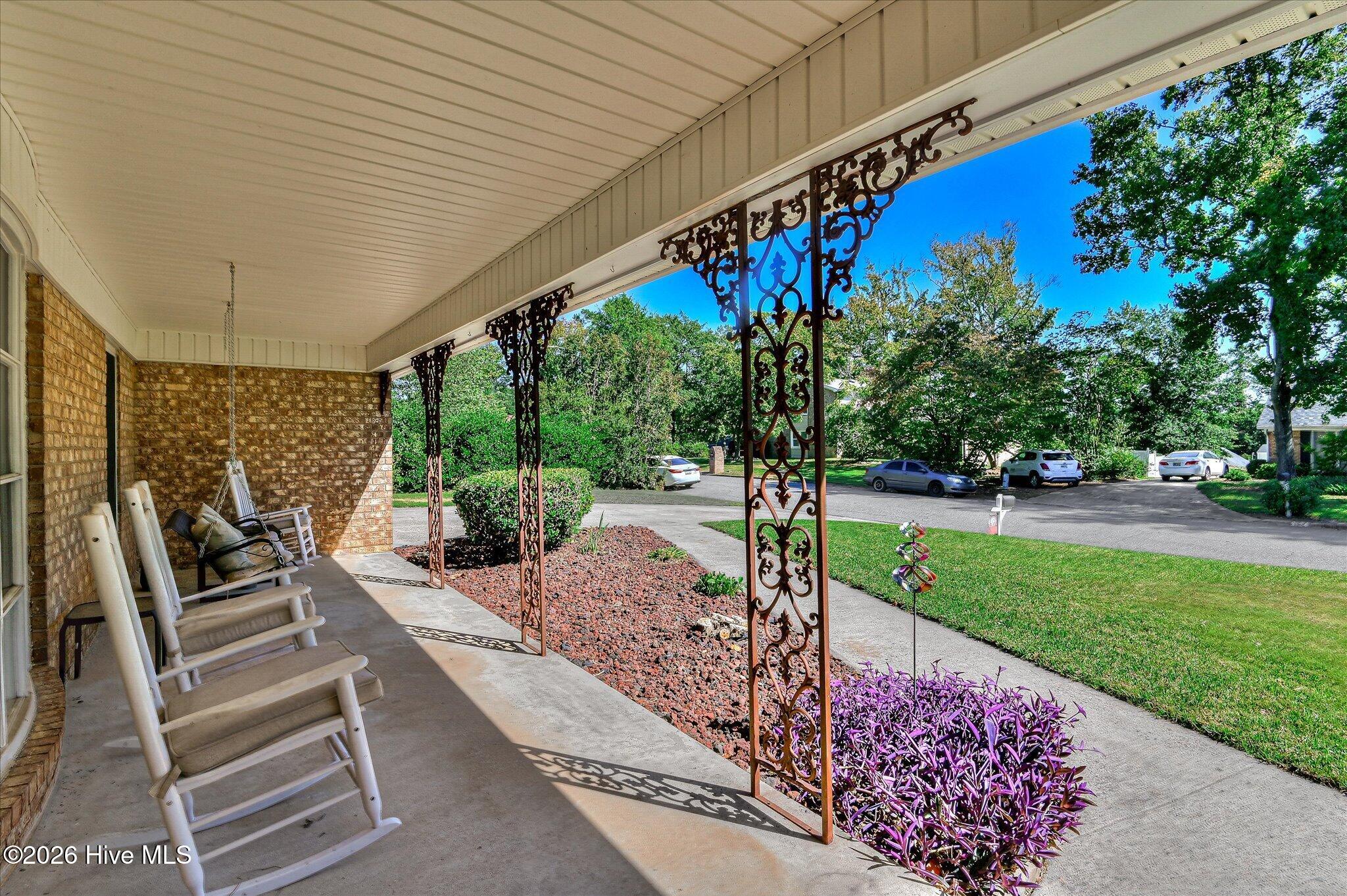 3117 Fieldstone Circle Property Photo 5