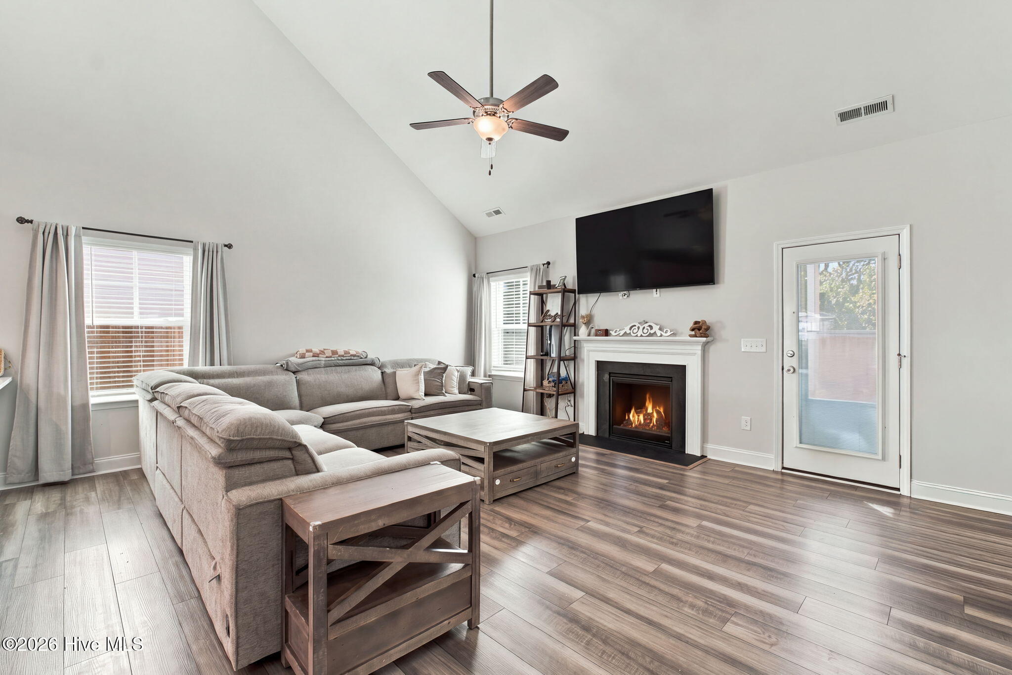 2602 Longleaf Pine Circle Property Photo 17