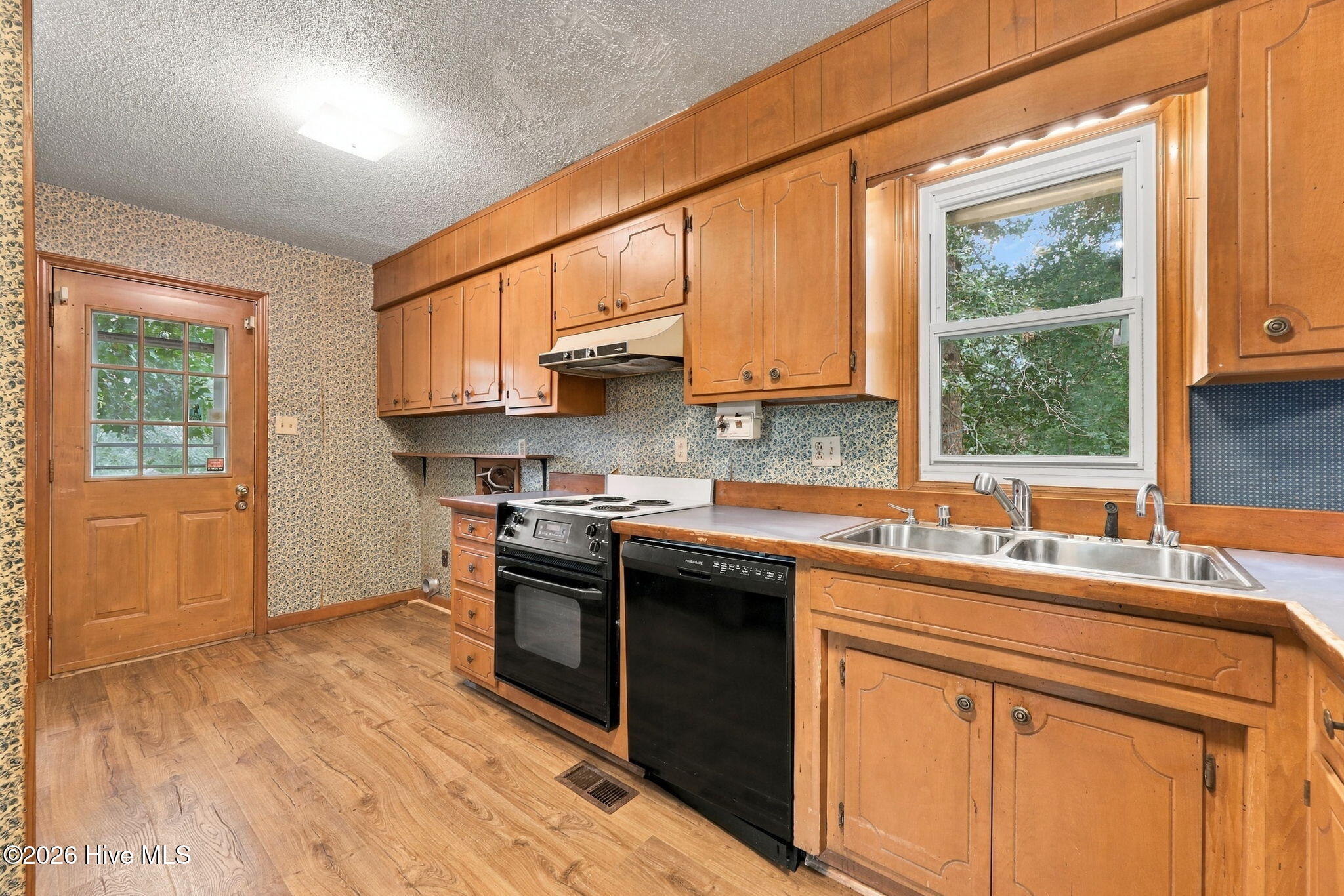 3 Ann Drive Property Photo 6