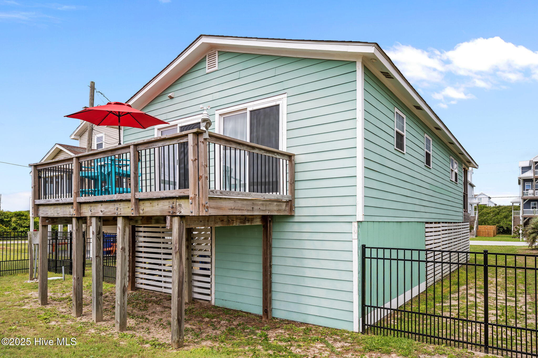 2660 Island Drive Property Photo 46
