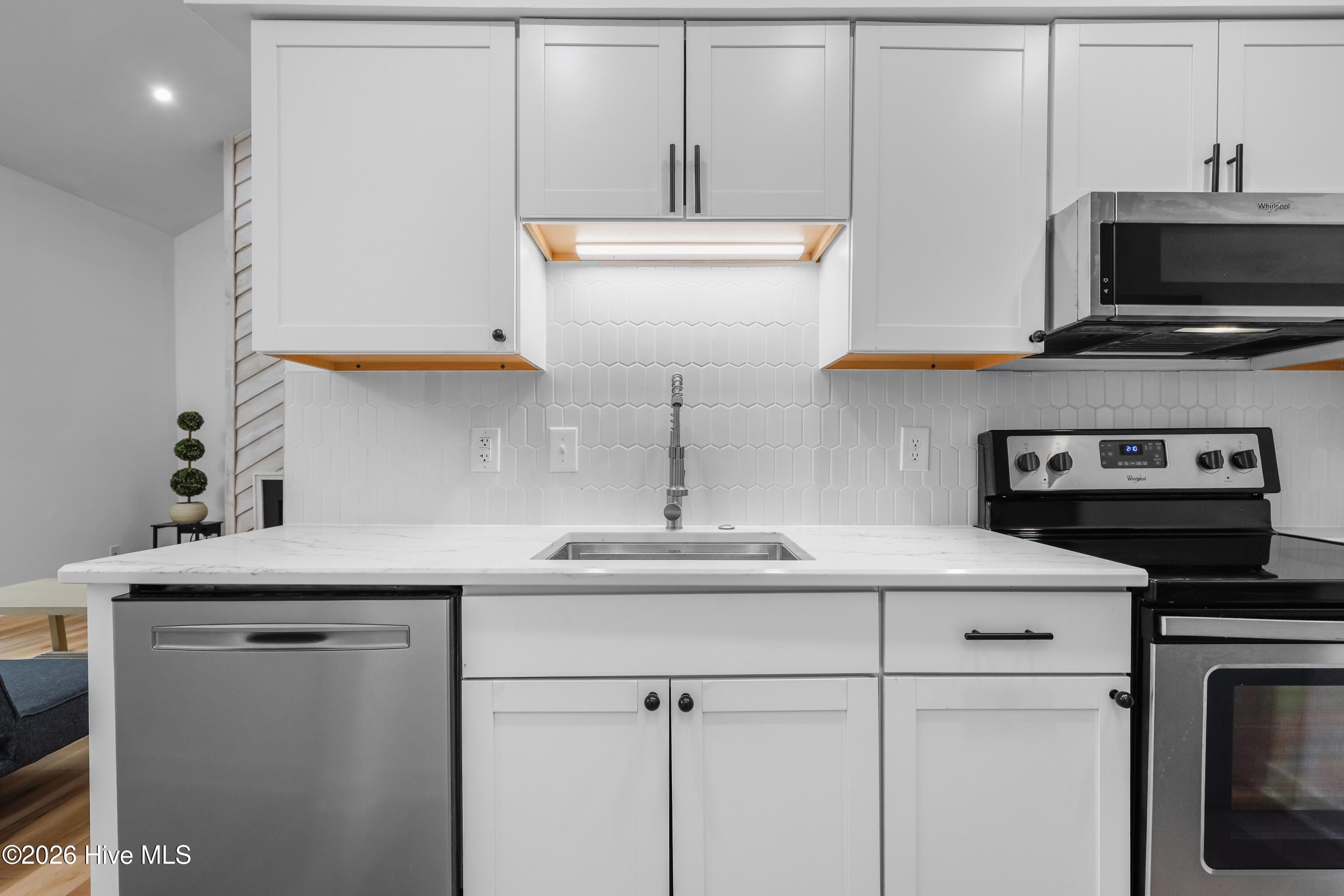 17 Foxfire Boulevard Unit 304 Property Photo 11