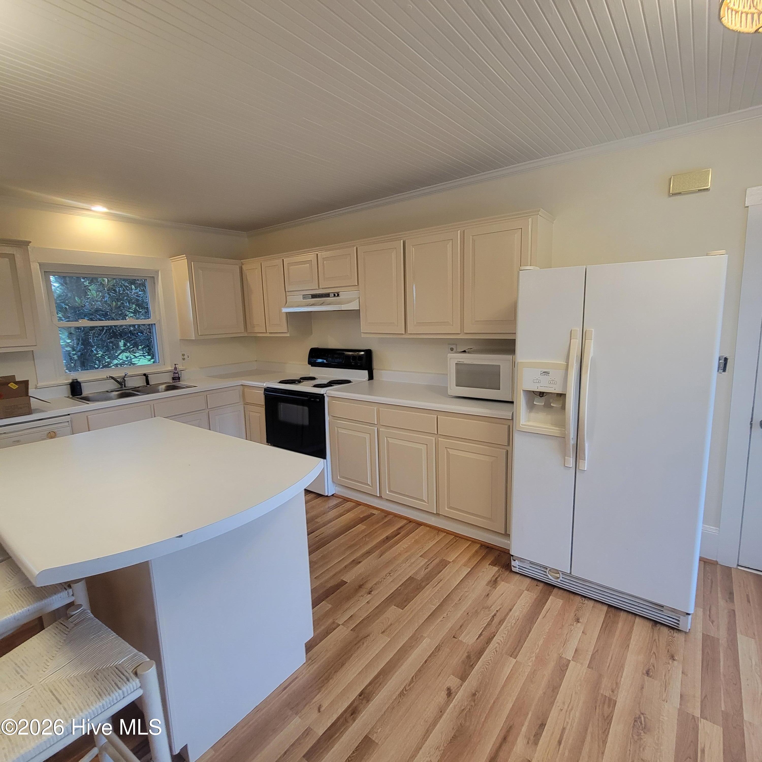 3766 Nc Hwy 53 W Property Photo 11