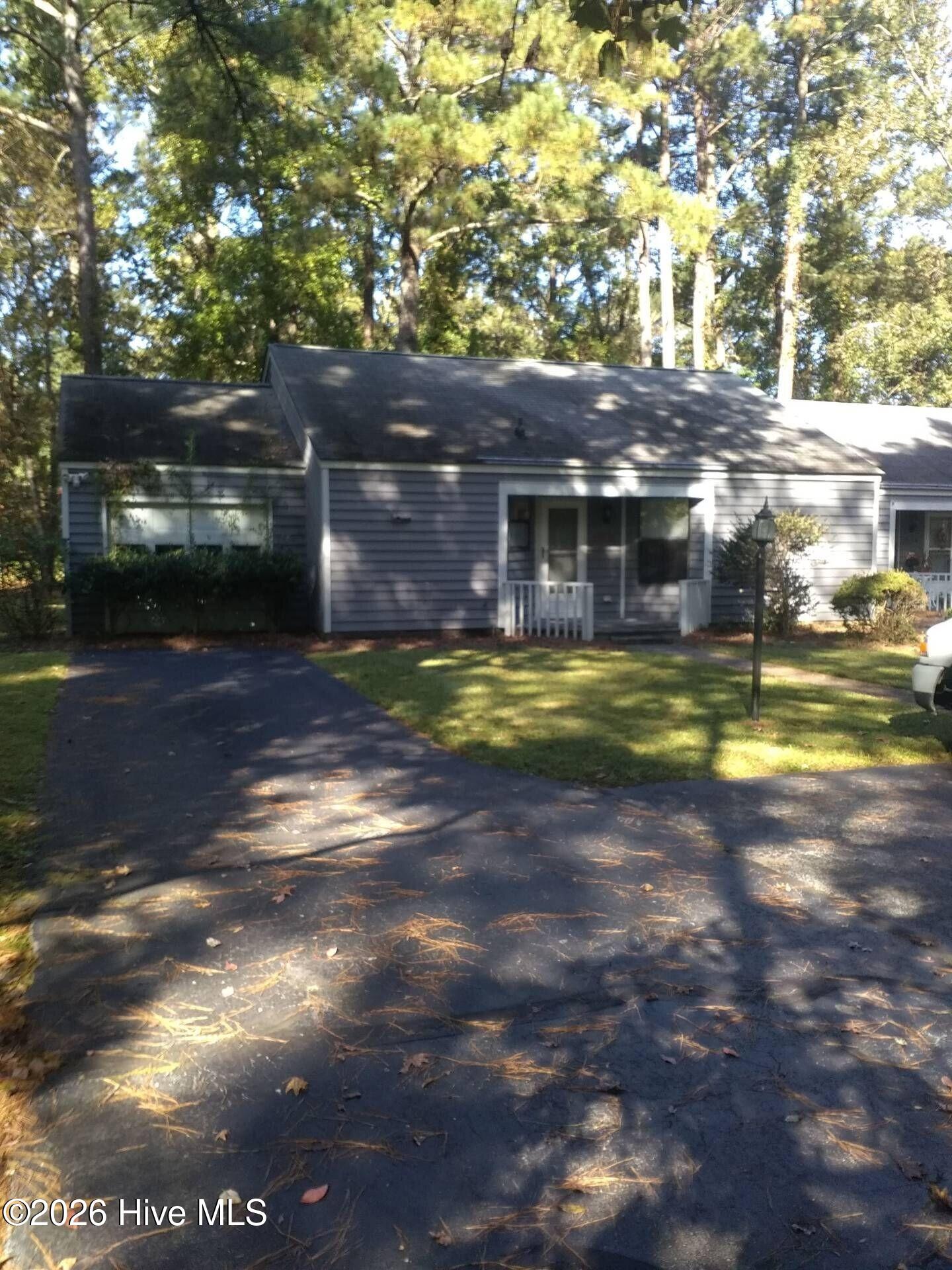 3132 Country Club Road Property Photo 2
