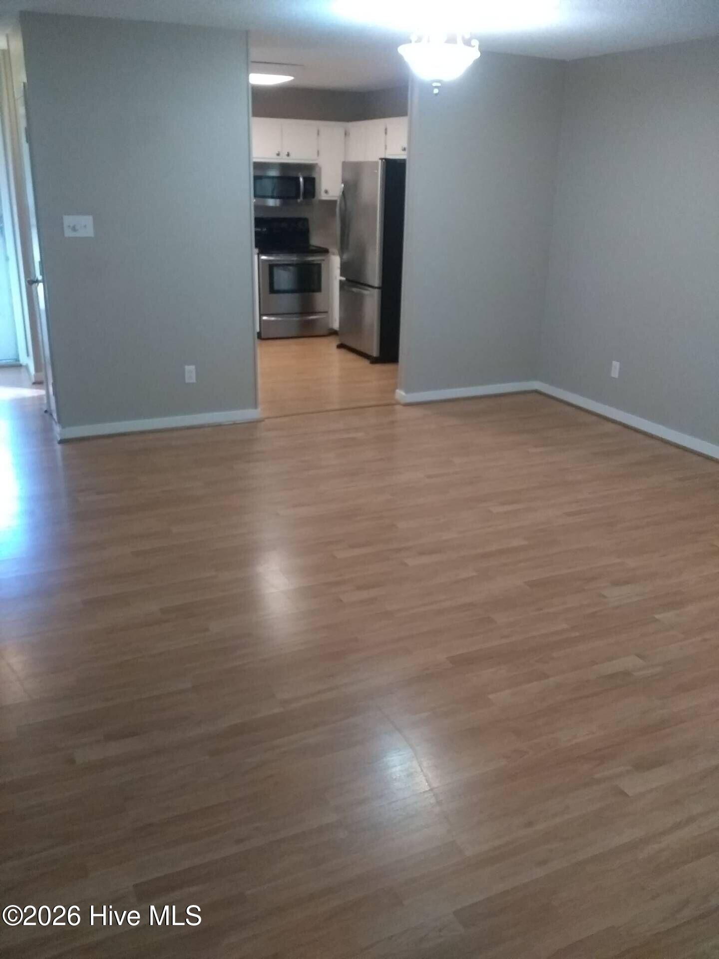 3132 Country Club Road Property Photo 4