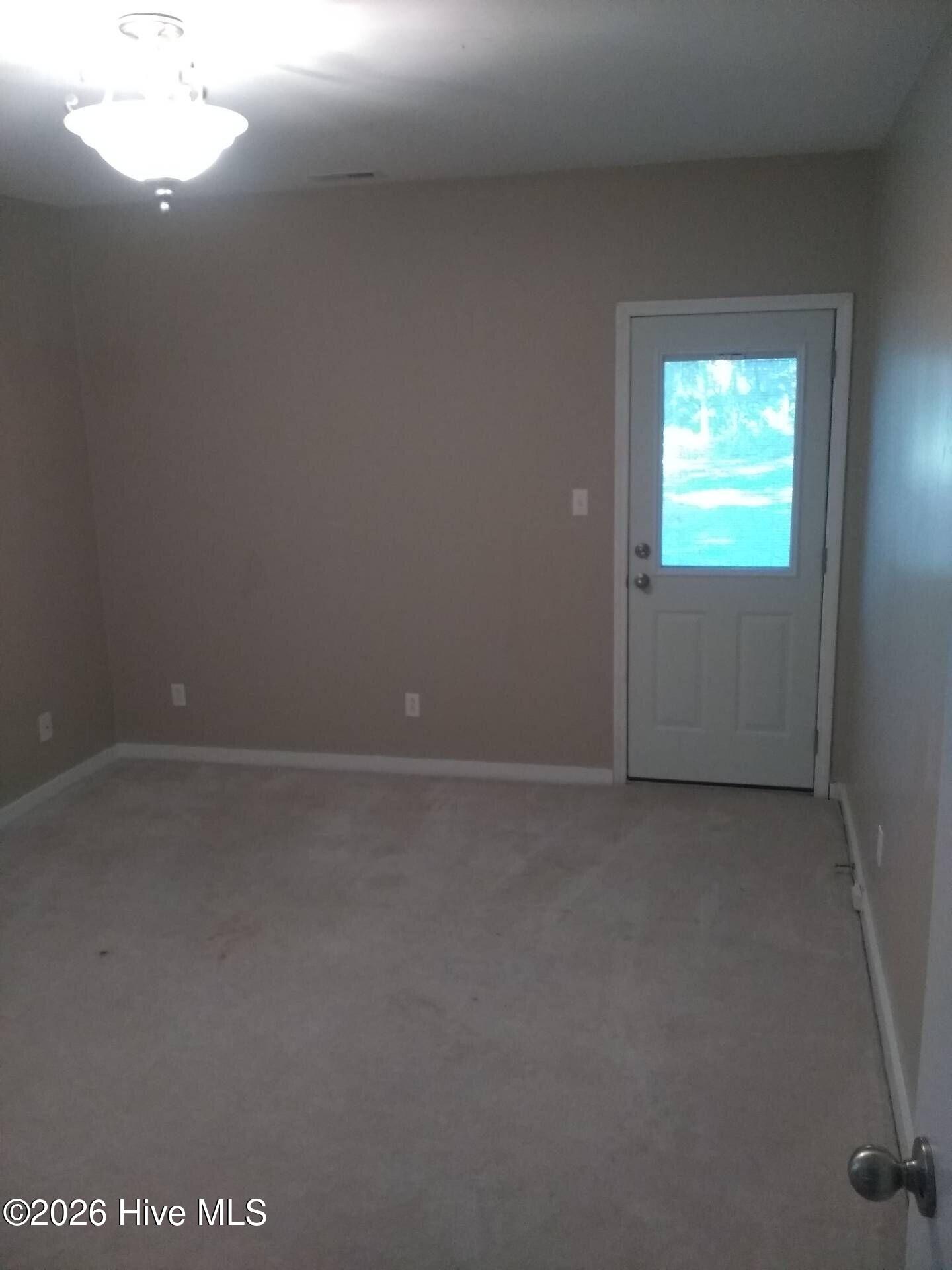 3132 Country Club Road Property Photo 9