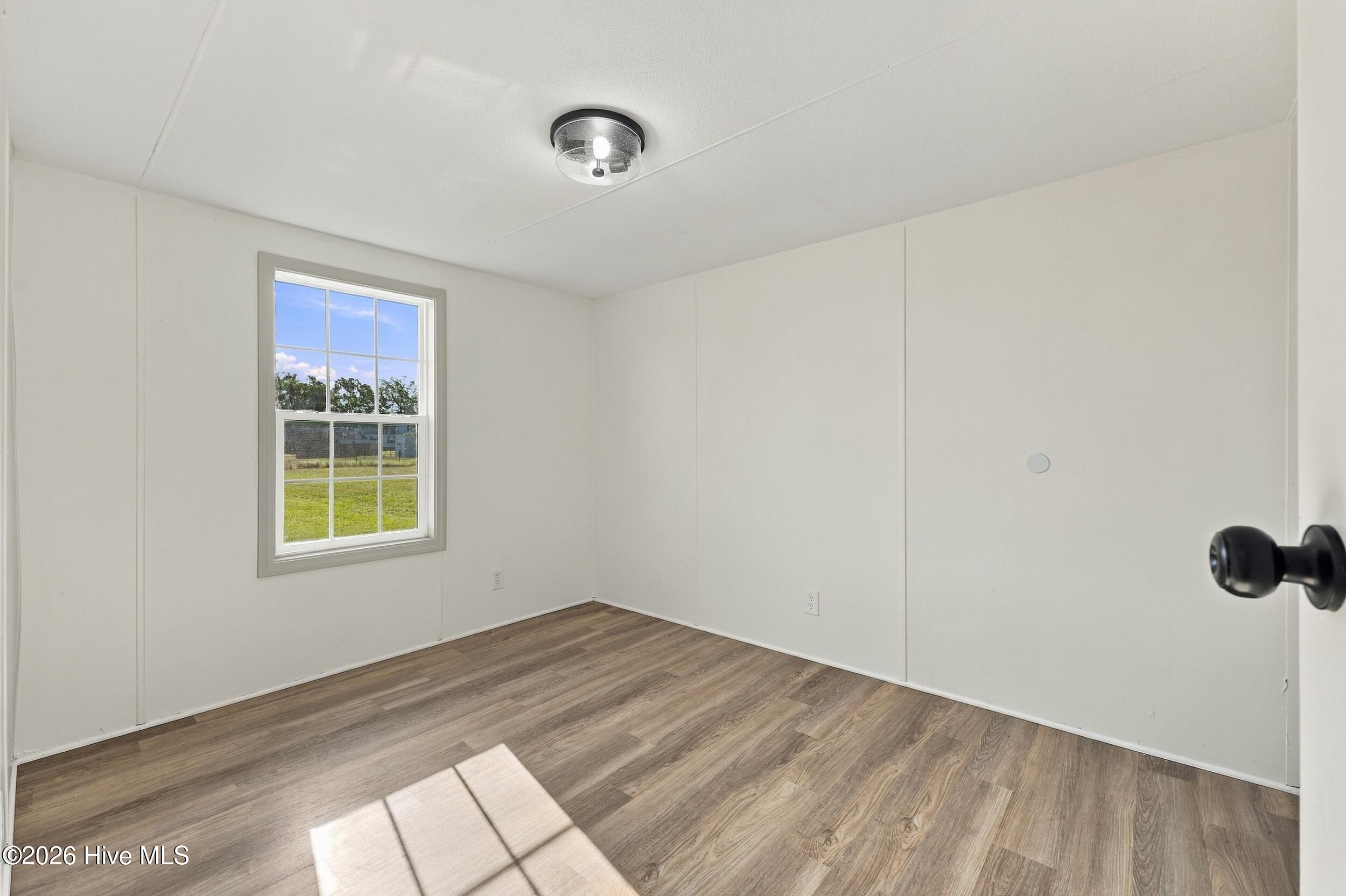 104 Tiff Lane Property Photo 15
