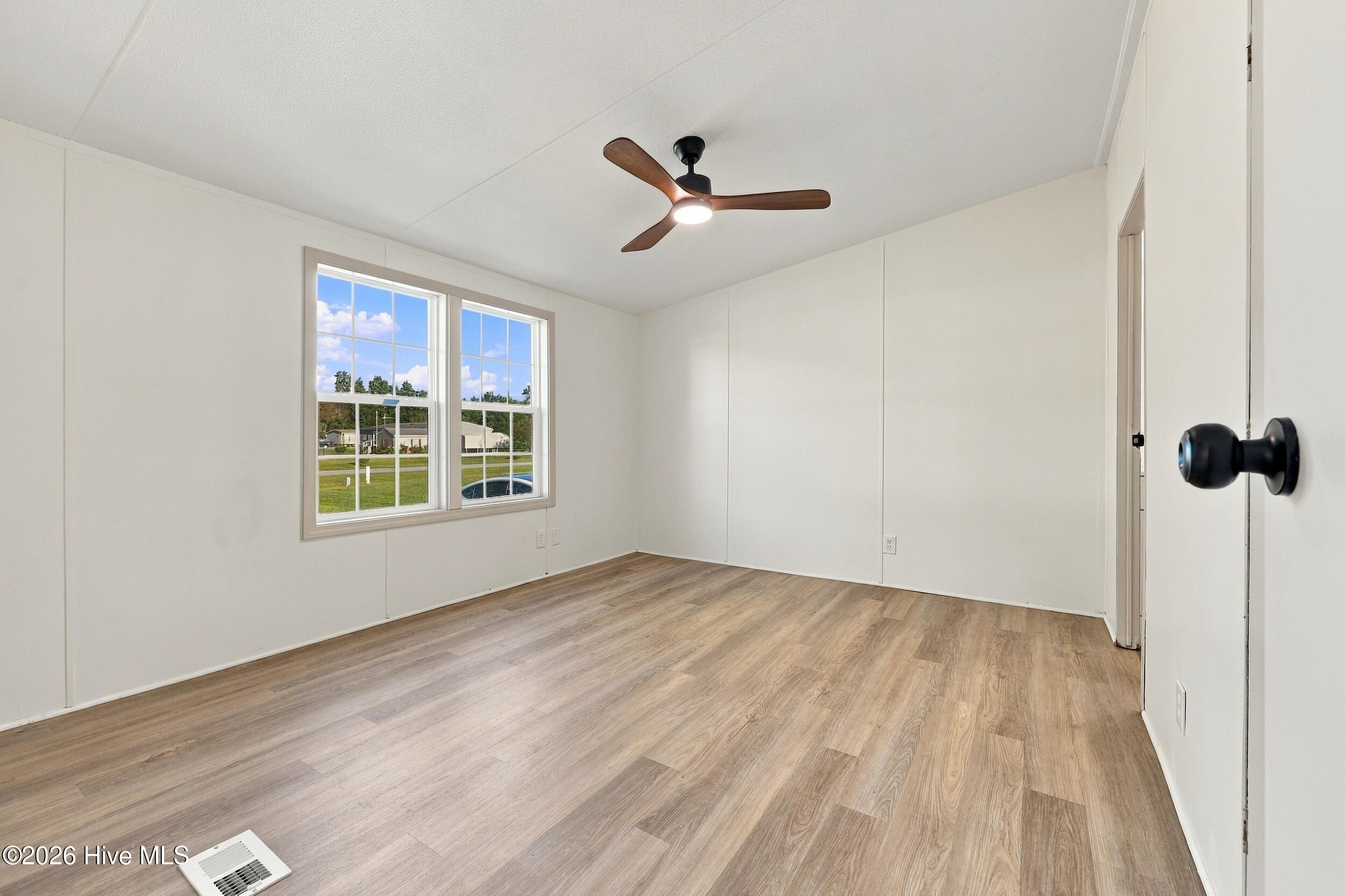 104 Tiff Lane Property Photo 20