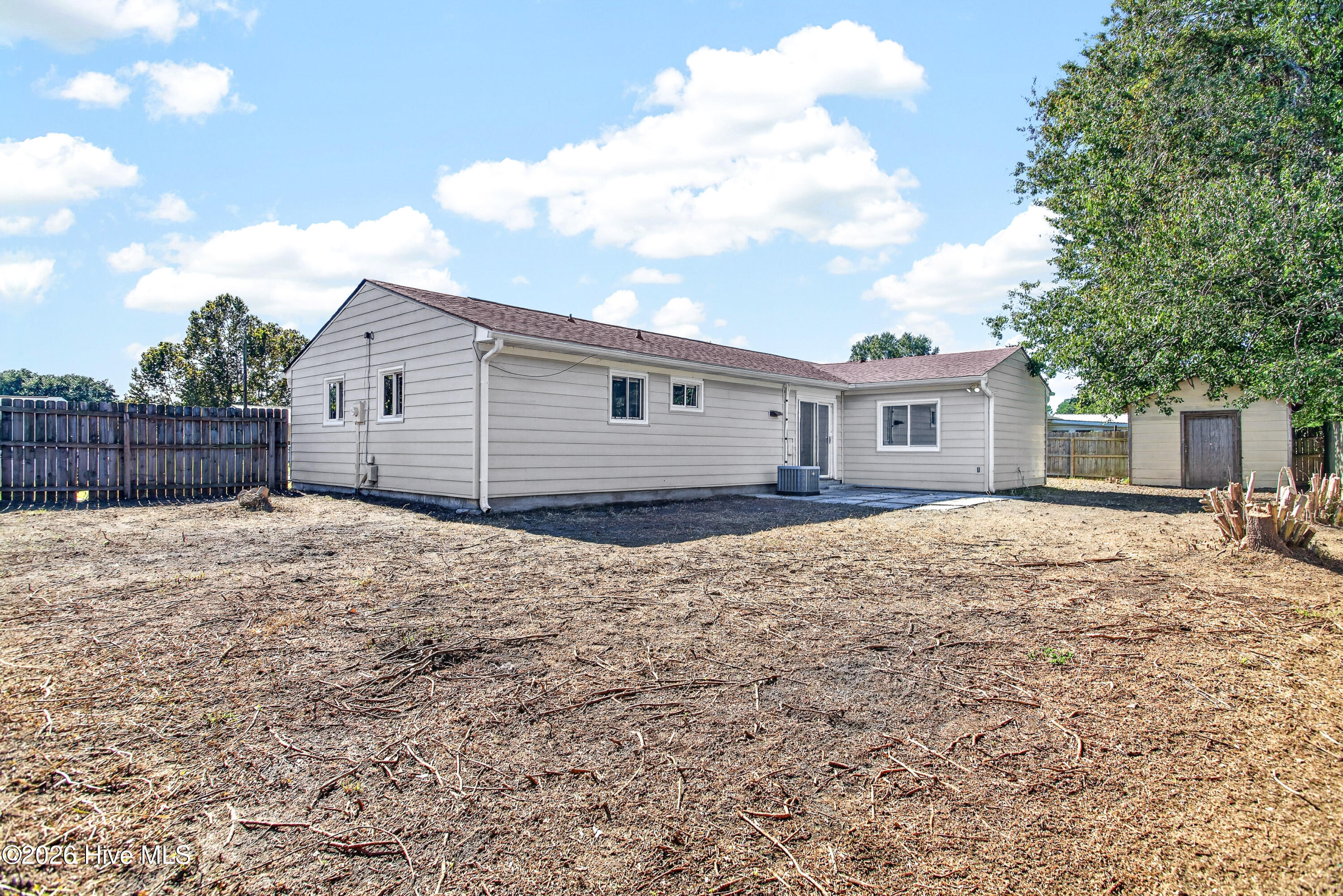 402 Dale Drive Property Photo 37