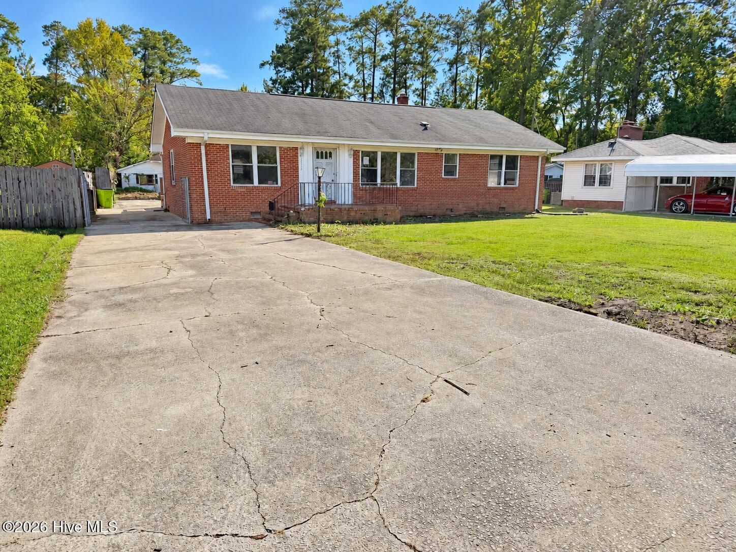 2313 Center Avenue Property Photo 1
