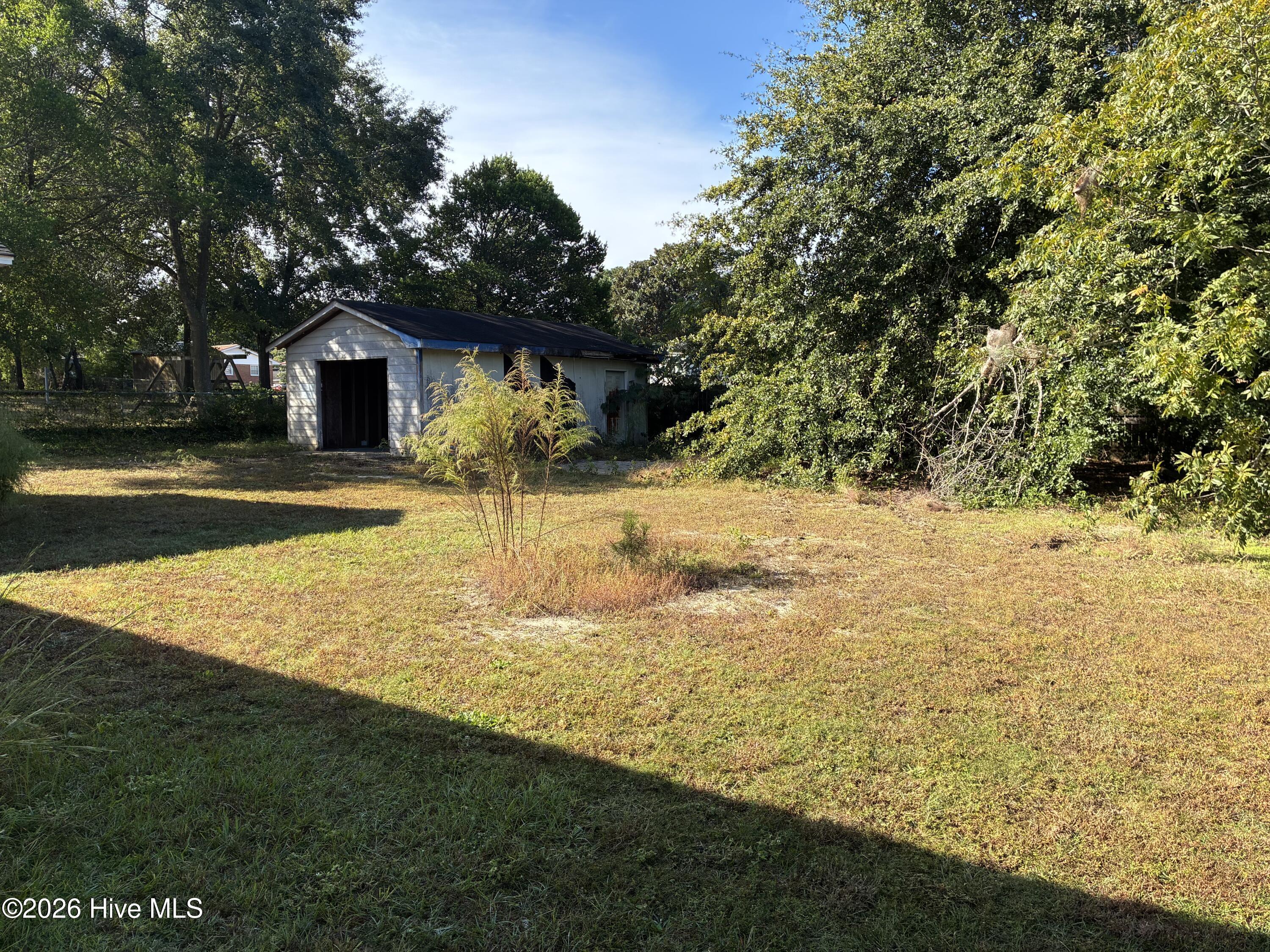 1427 Elma Street Property Photo 21