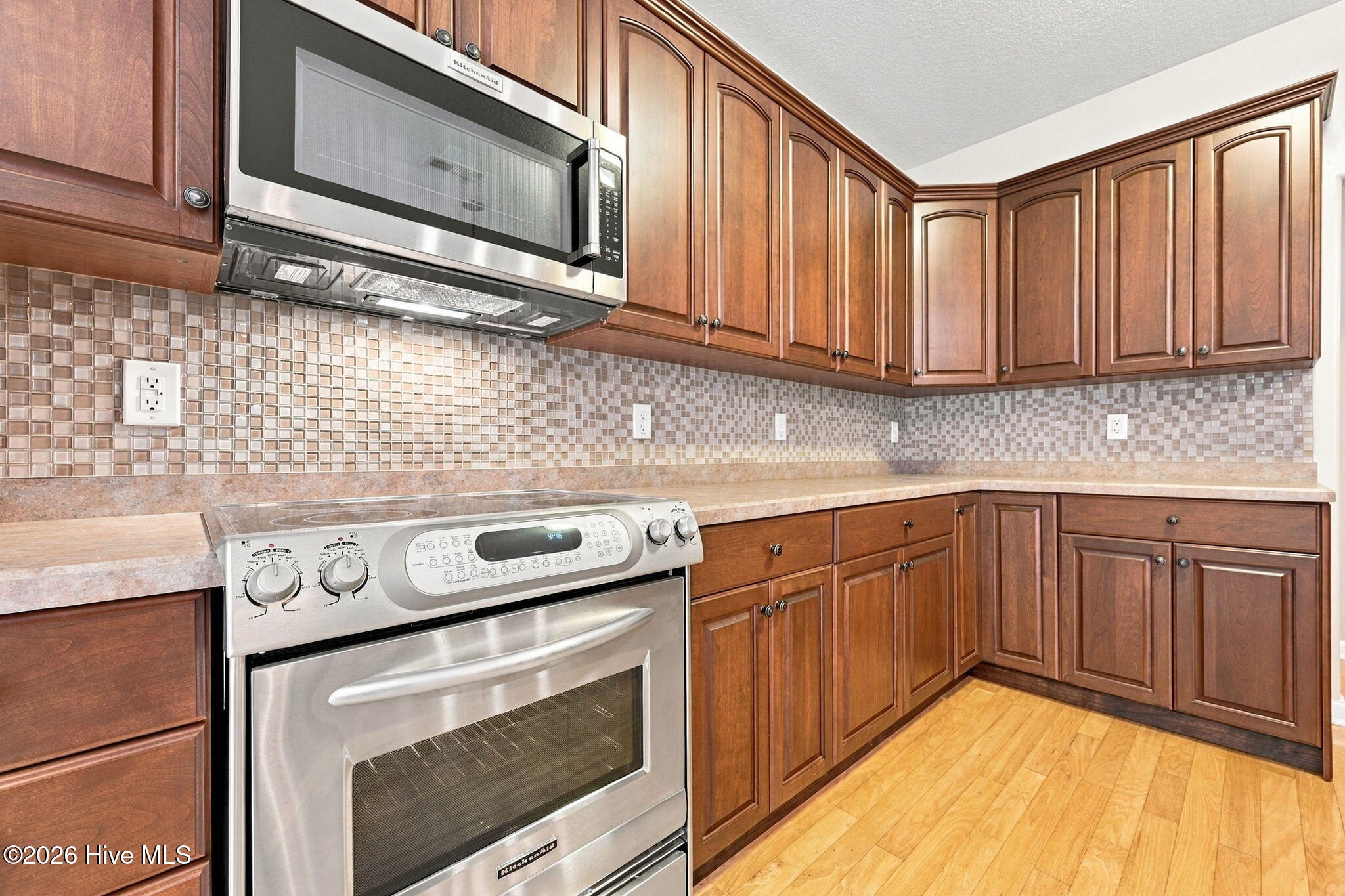 421 Riverside Lane Property Photo 13