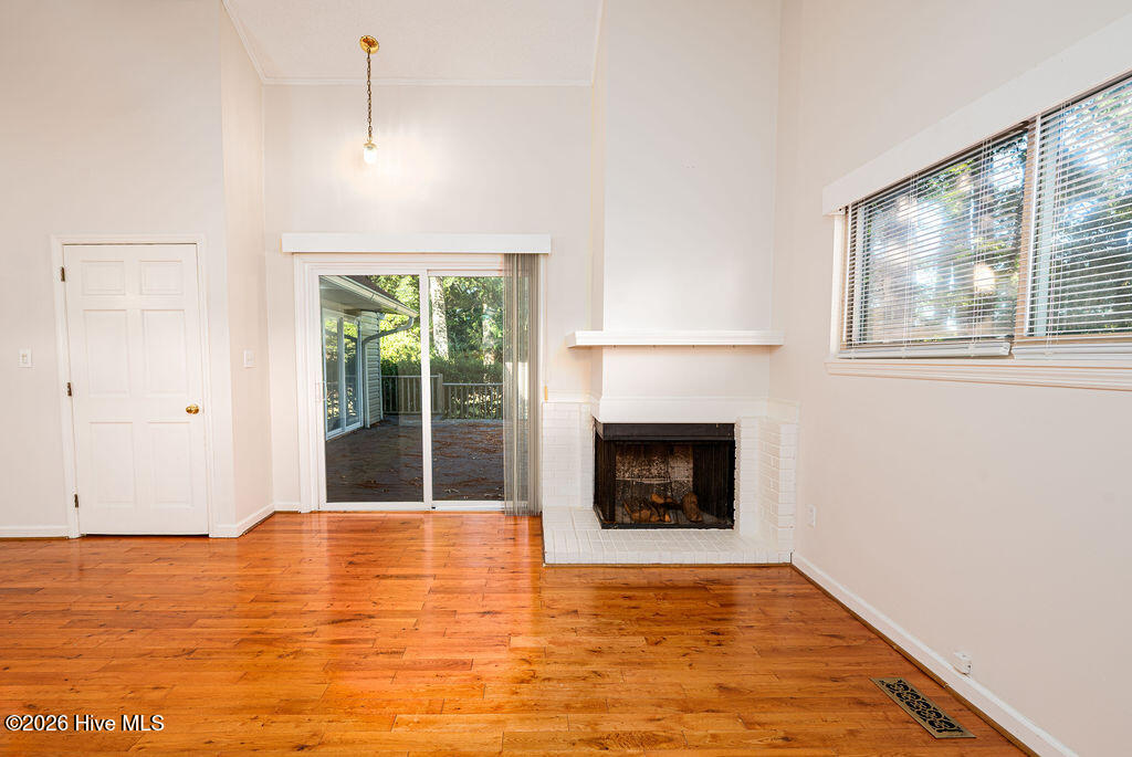 1 Quarterdeck Property Photo 6