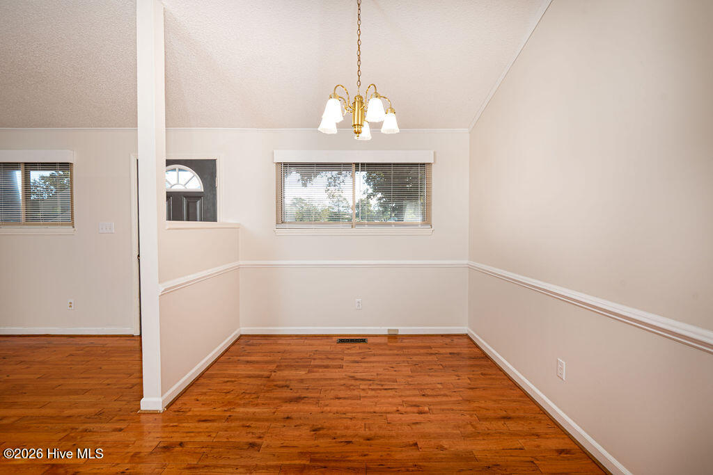 1 Quarterdeck Property Photo 8