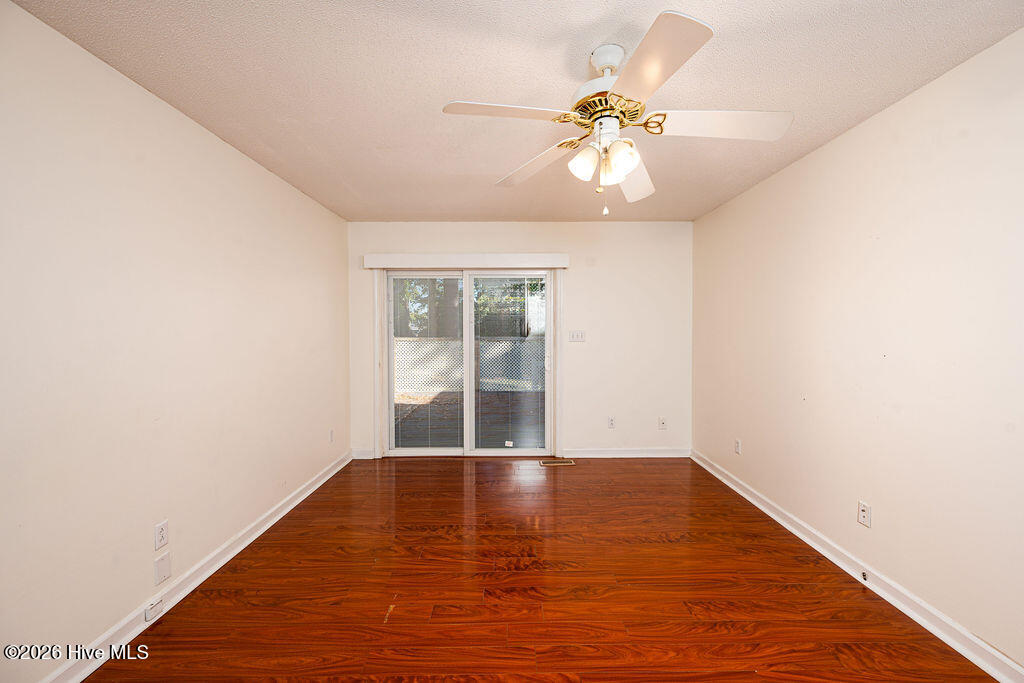 1 Quarterdeck Property Photo 16
